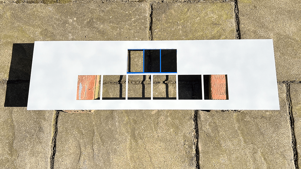 Primed numbers top piece.