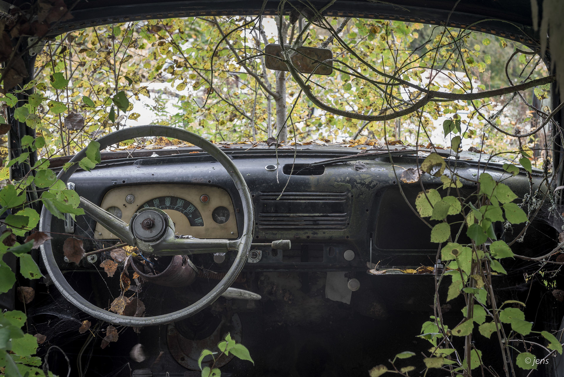 Töcksfors bilkirkegården