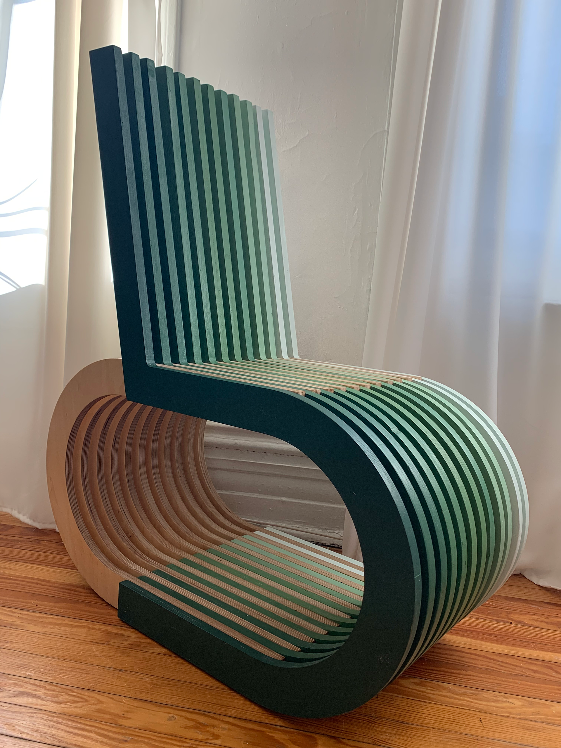 Continuum Chair. 2021. CNC cut plywood.