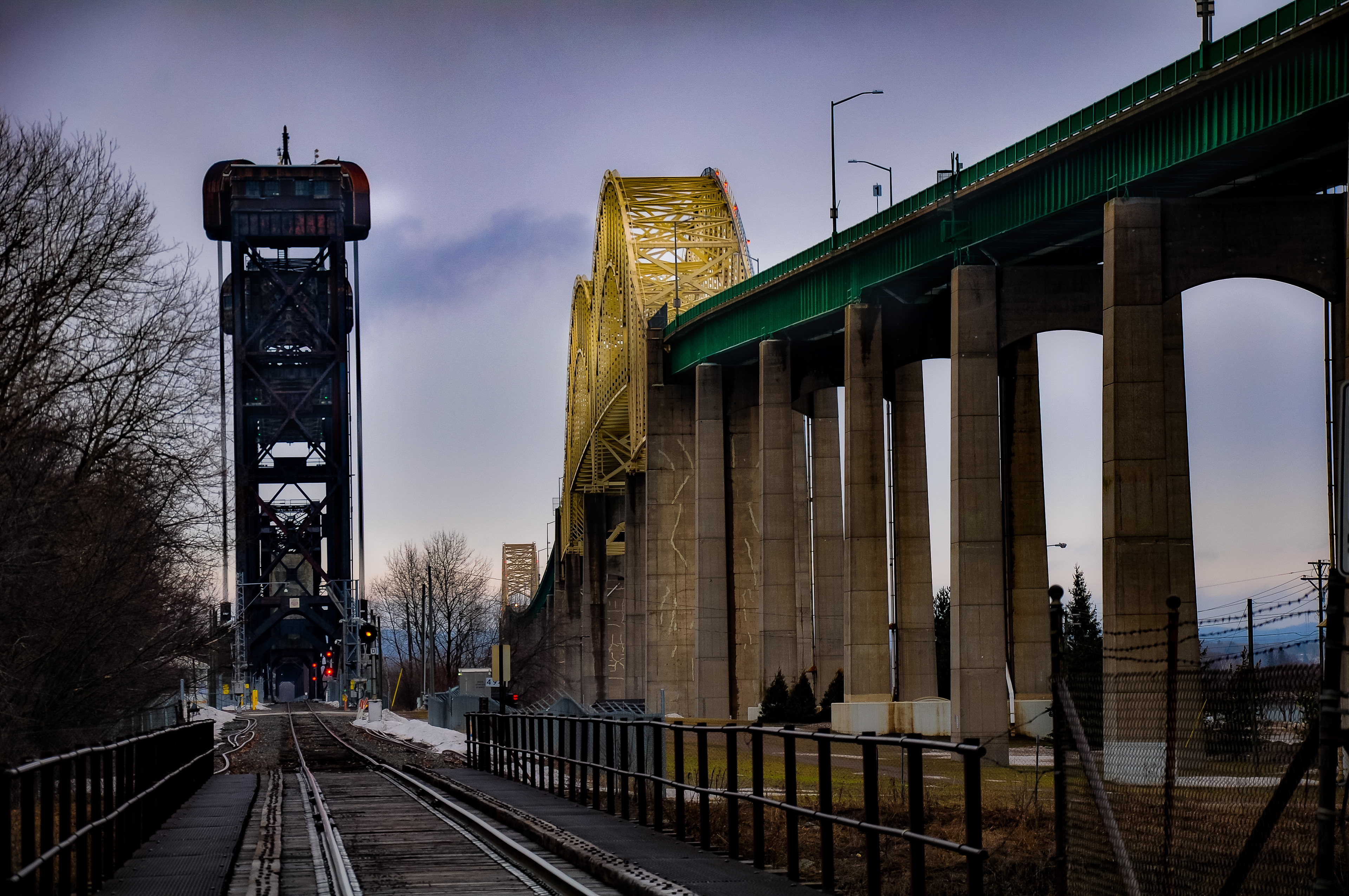 Train bridge next to the International Bridge connecting Sault Ste. Marie, MI and Sault Ste. Marie, Ontarioi. April 2019