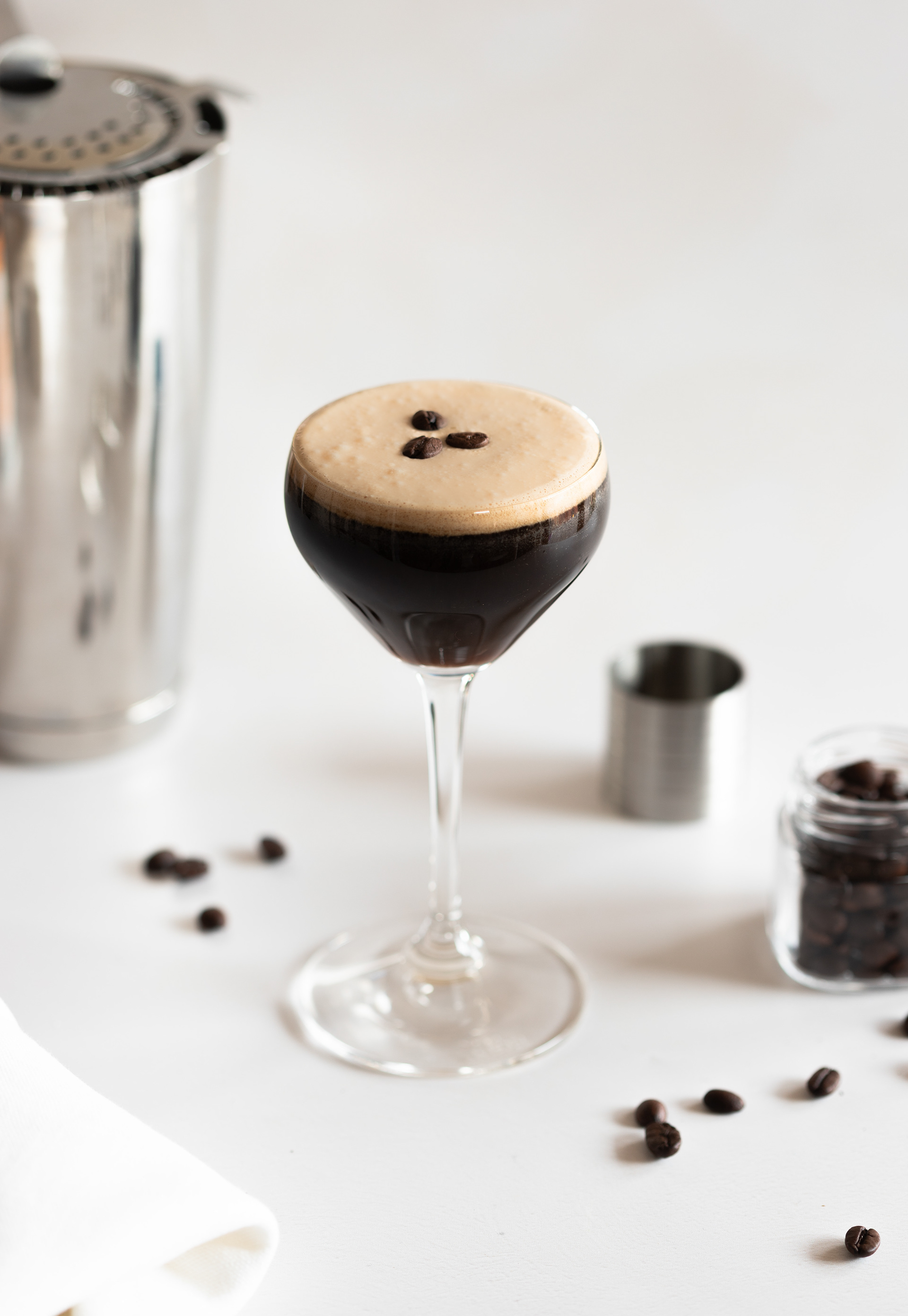Espresso Martini cocktail, beverage photography
