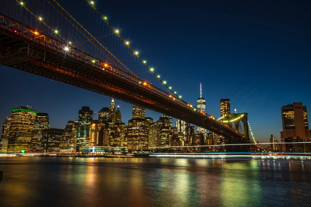 Night Brooklyn Bridge and Southern Manhattan with Sony A7RII