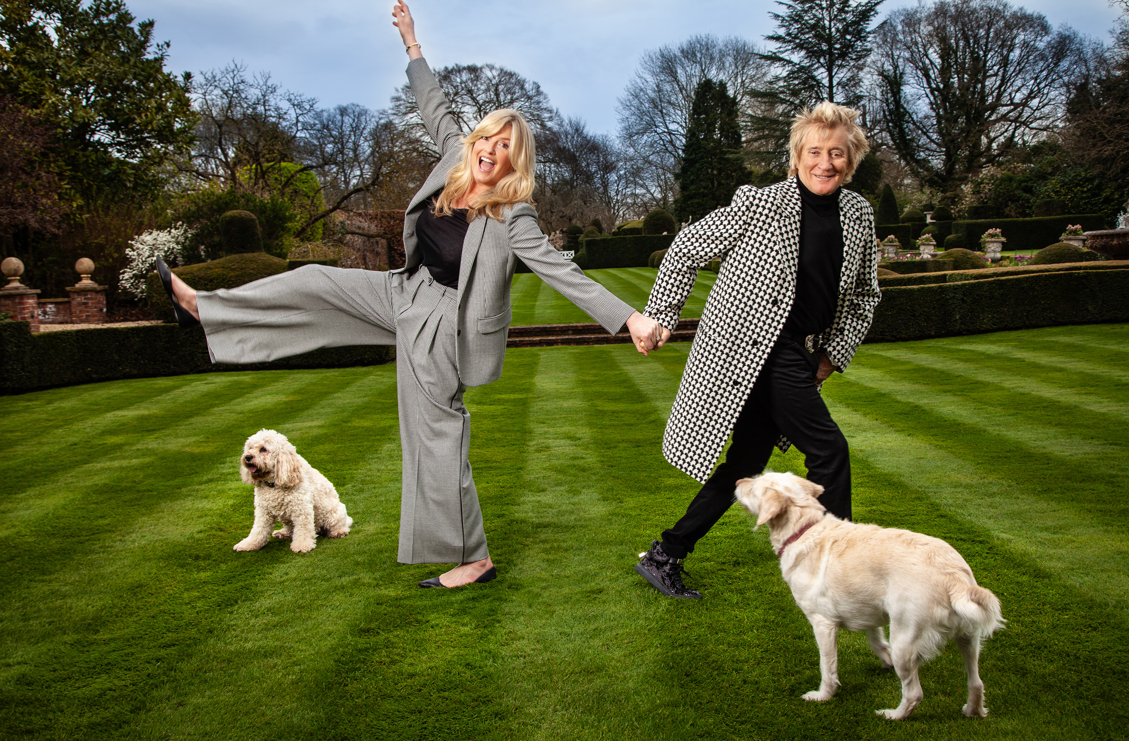 Penny Lancaster & Rod Stewart, Sheering