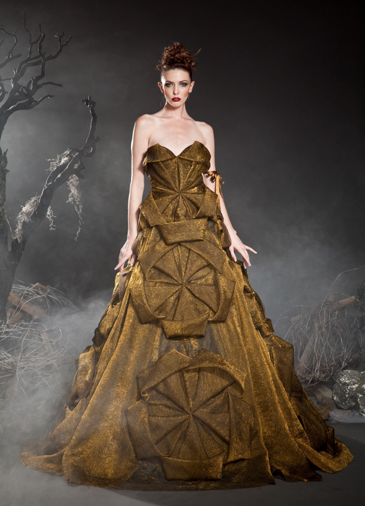 EMIL COUTURE Collection "Phoenix Rising"