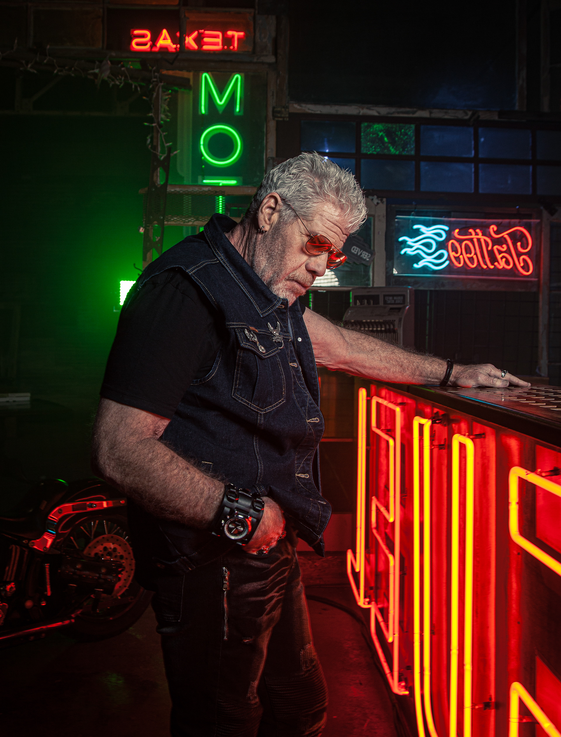 Ron Perlman, Los Angeles