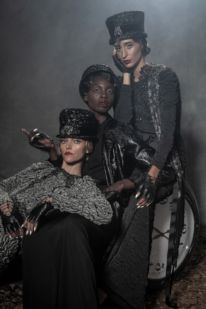 EMIL COUTURE Collection "Time Travel"