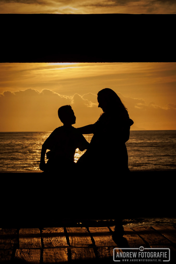 Silhouetfoto twee personen zonsondergang Tenerife