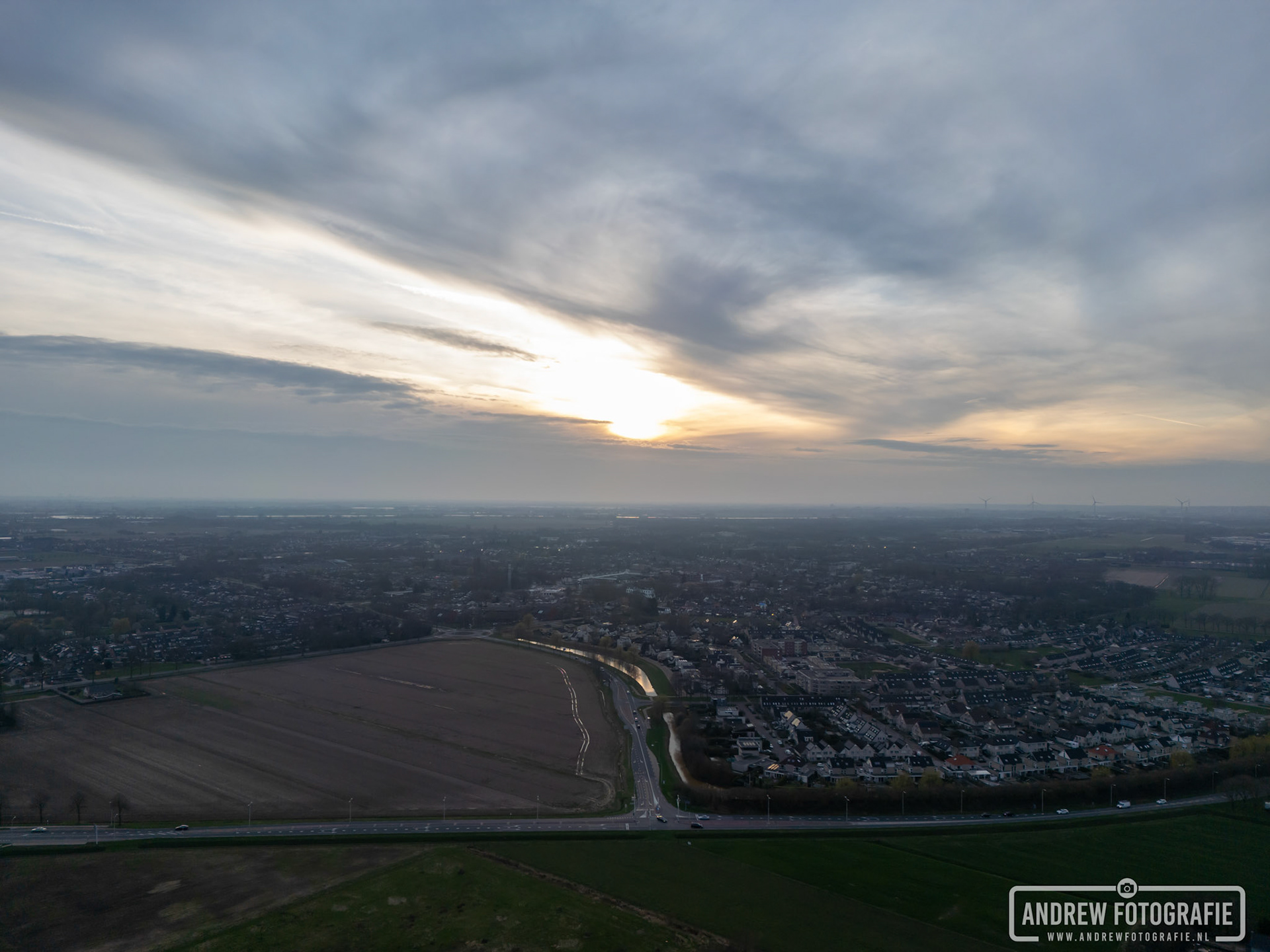 Zonsondergang in Duiven (09-03-2024)