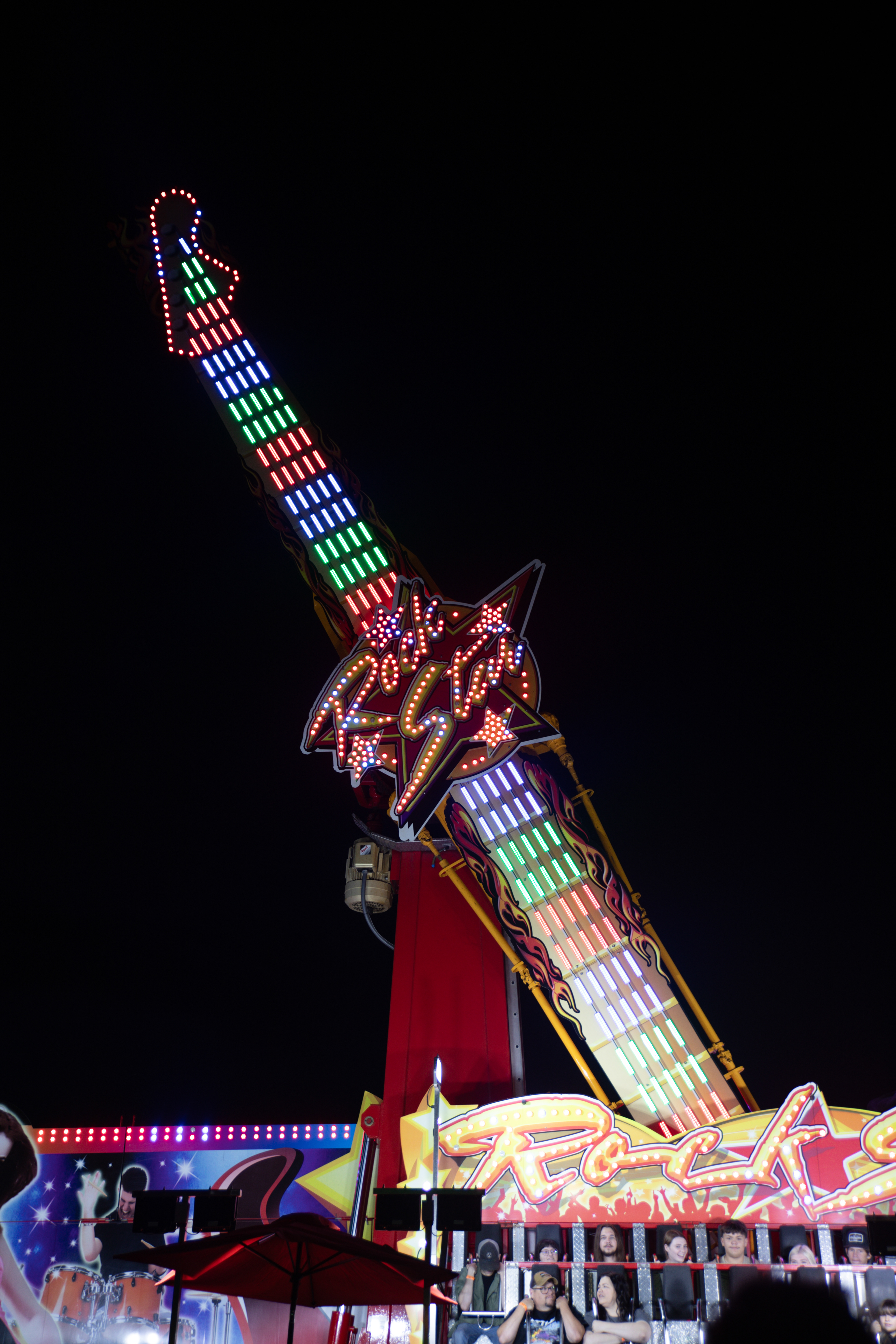 ISO 200 @42mm F/2.8 1/80s