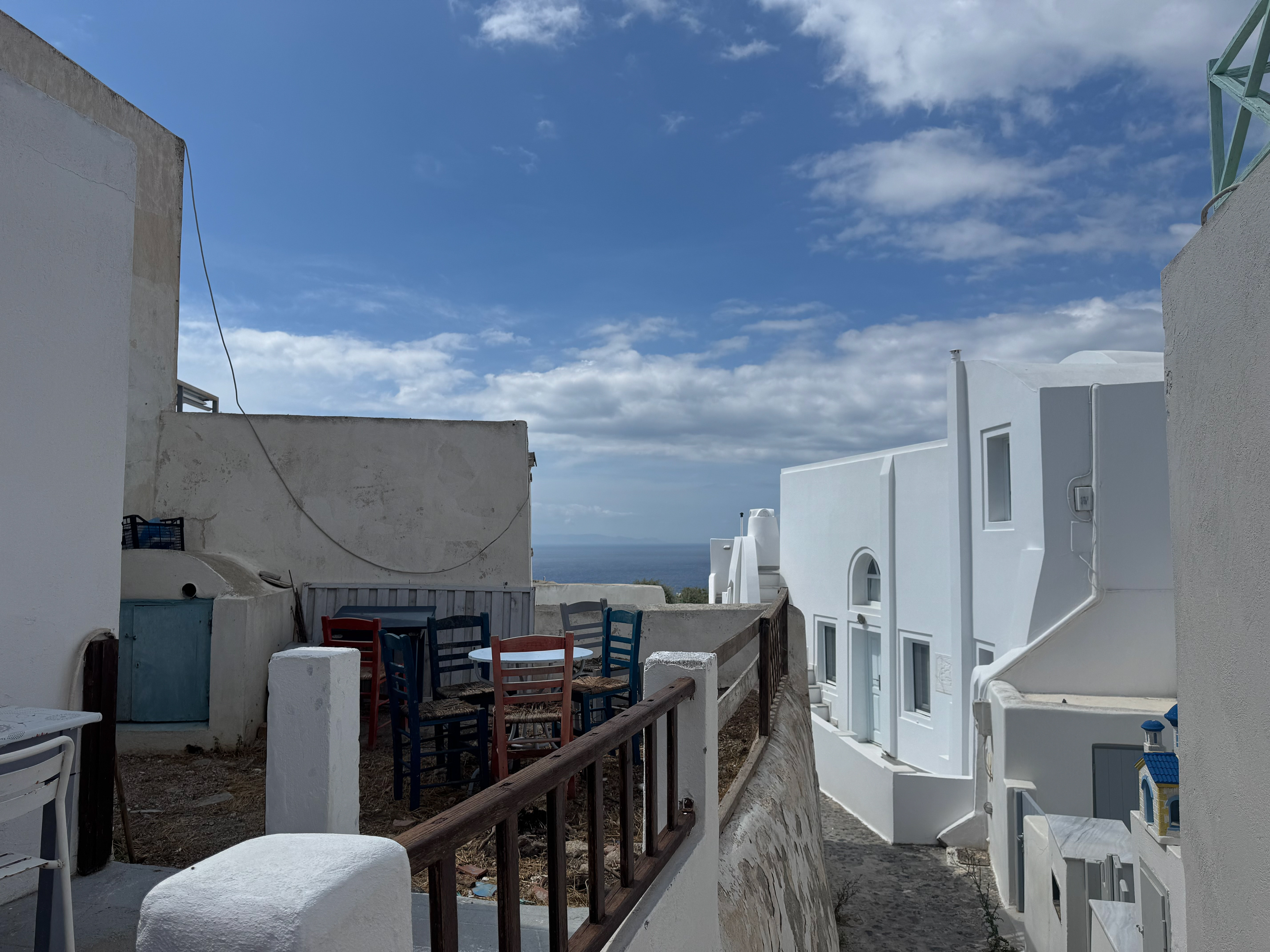 No. 32 "Straw & Chair", 2026 [Oia, Santorini, South Aegean, Greece]