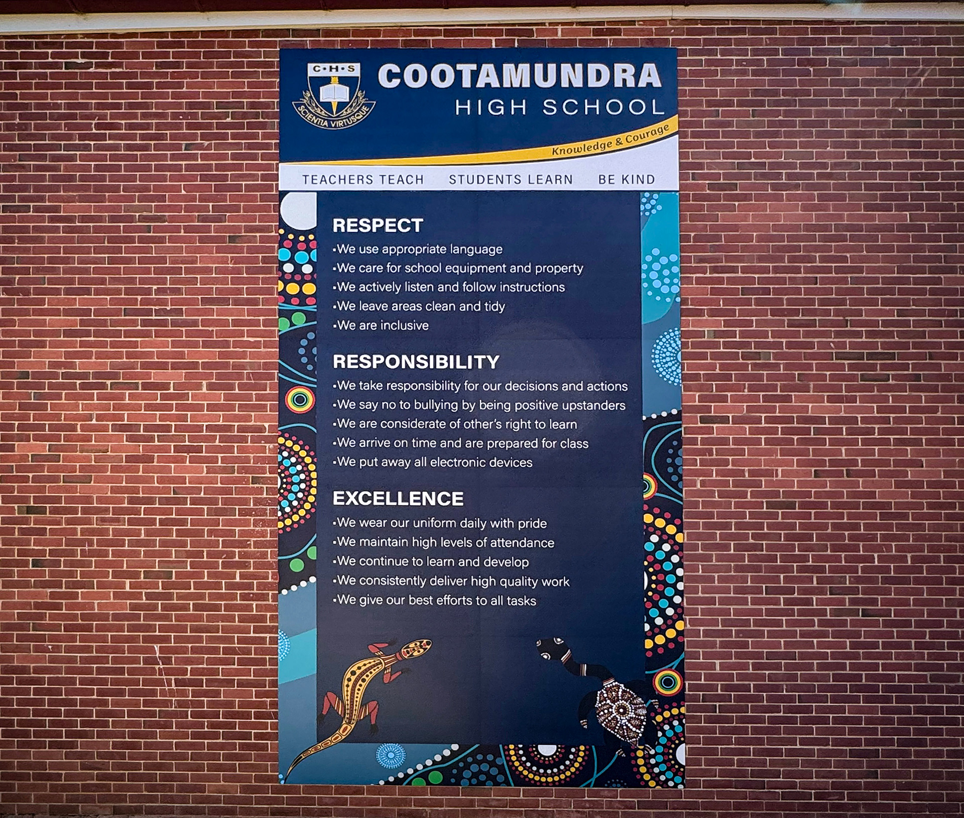 Signage | Large Format | 8m high