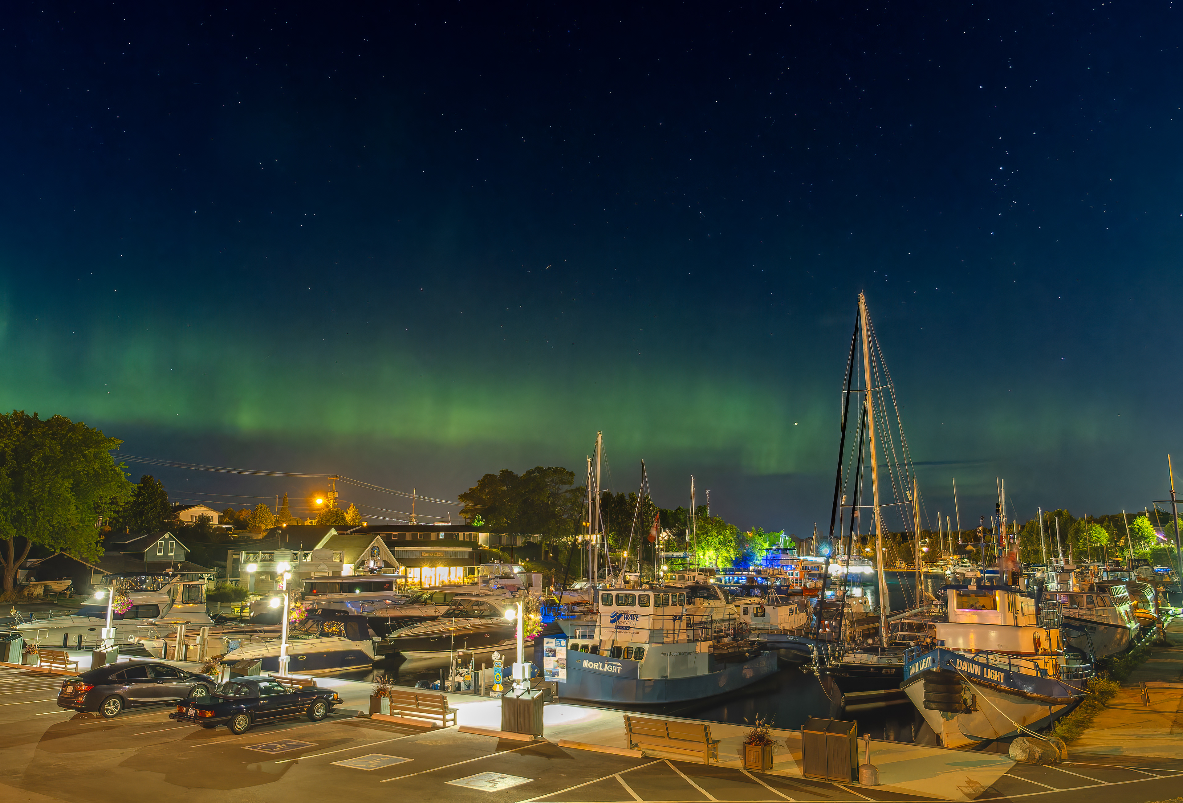Tobermory at night