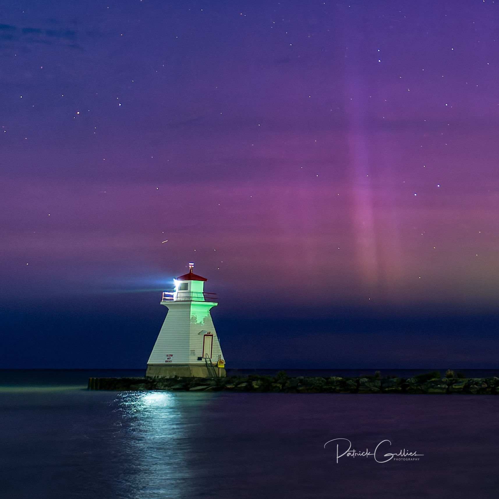 The Aurora and the Range Light