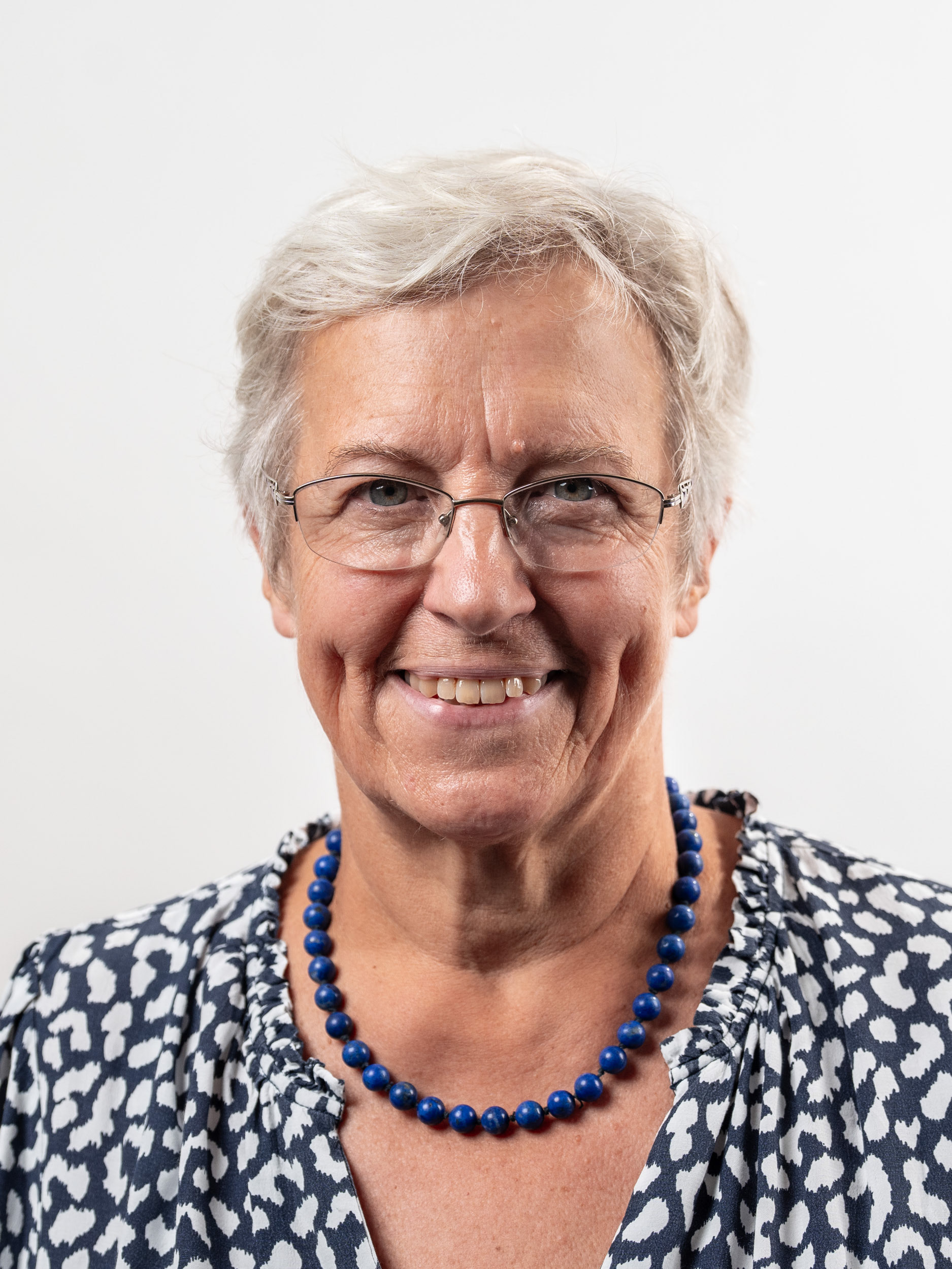 Eva Hess