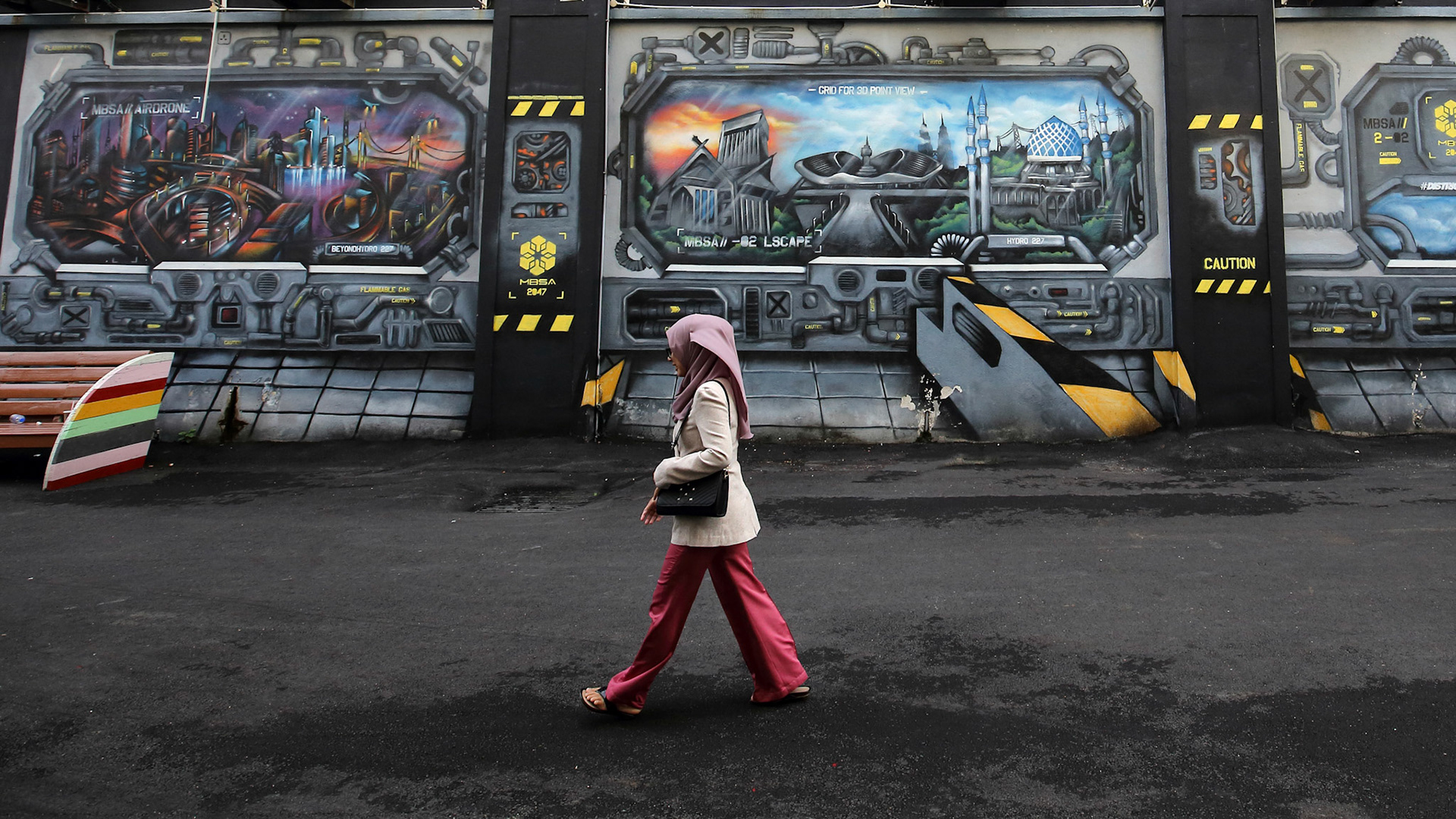 KUALA LUMPUR, MALAYSIA- JANUARY 21, 2018: - 8 Laman Seni, Section 7, Shah Alam, have become a favourite place among both artist and visitor for graffiti art.