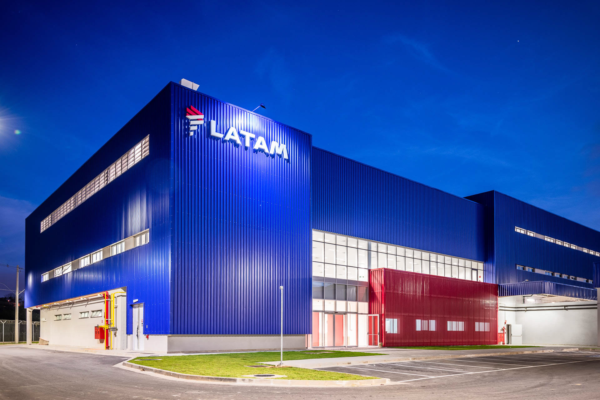Hangar Latam - Aeroporto Internacional de São Paulo - GRU - Libercon