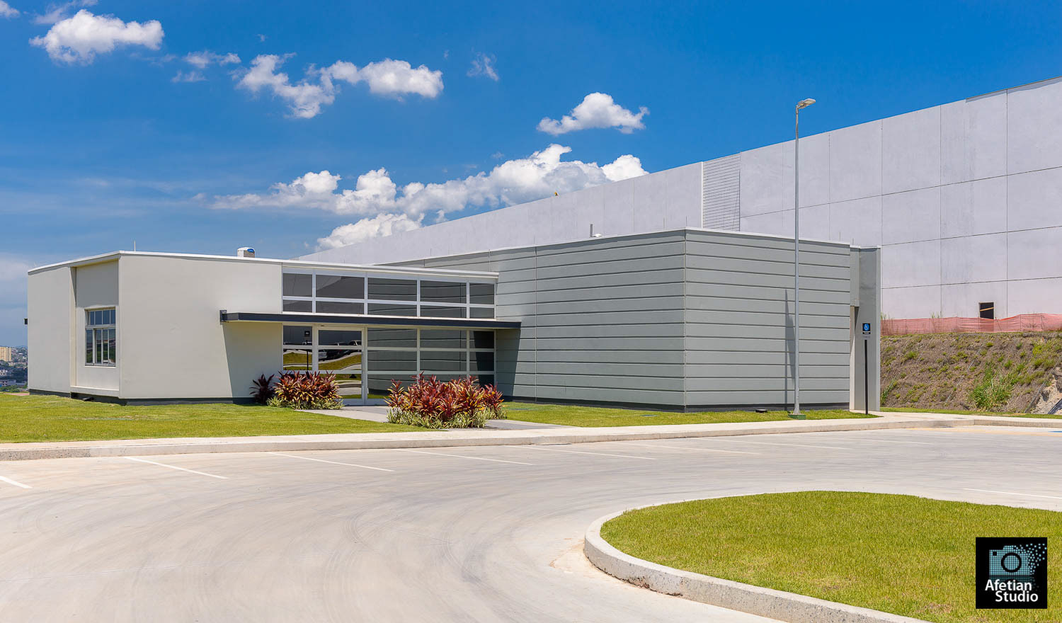 Condomínio Logístico Prologis - São João de Meriti - RJ