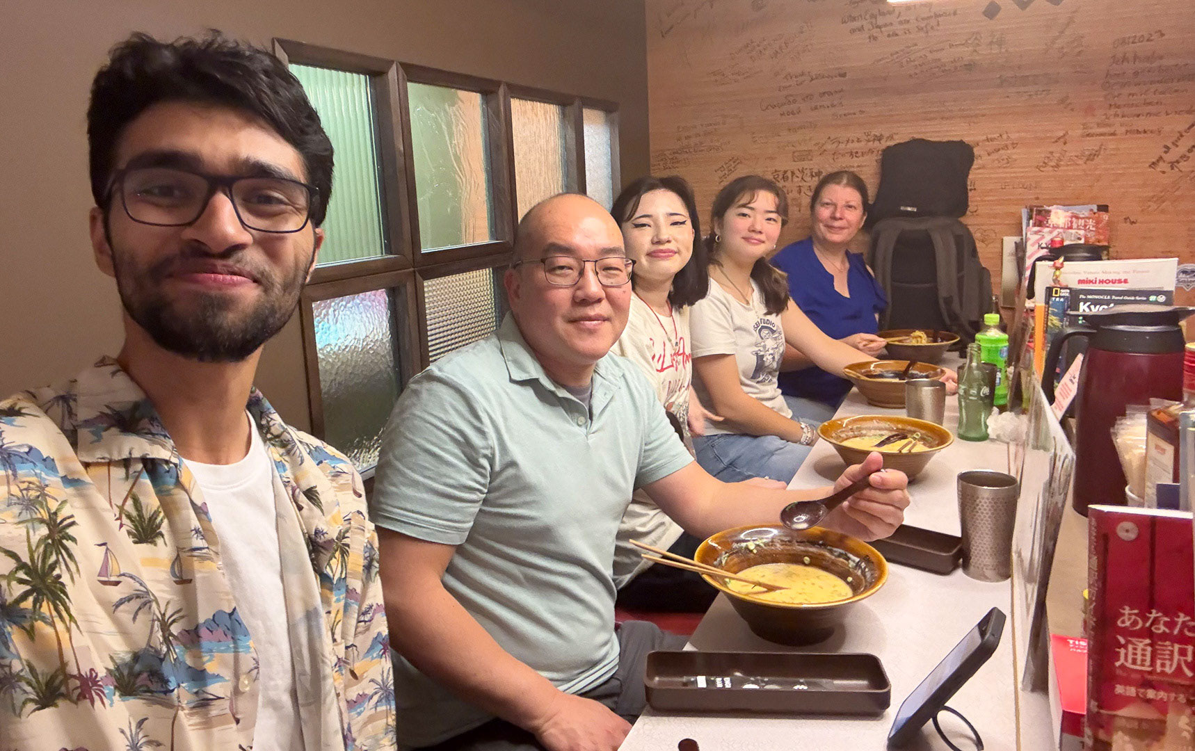American family guests enjoying street food of Osaka during Osaka Day Tour