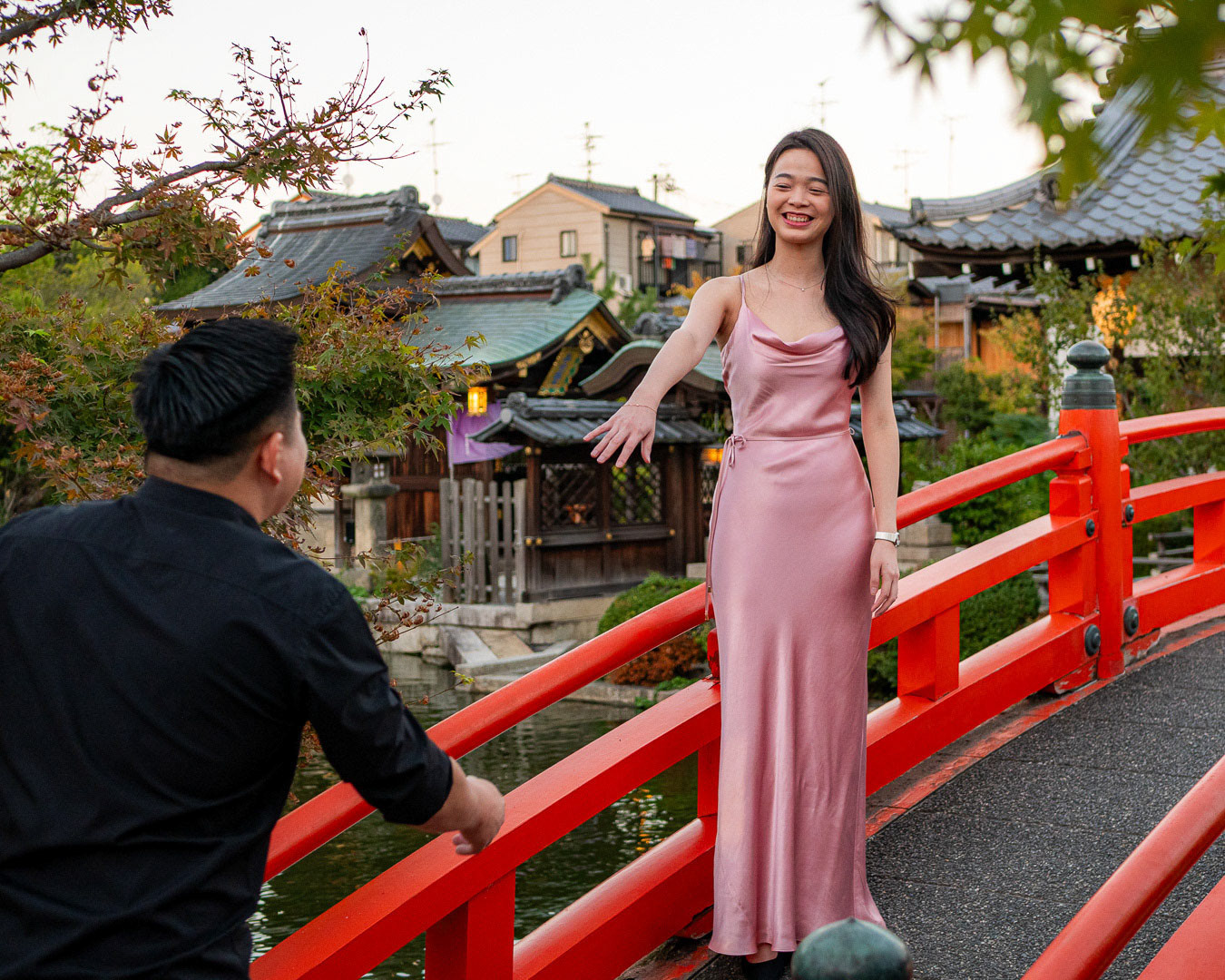 Romantic Kyoto Couple Photoshoot at a Hidden Shrine for an Asian Couple by Paren Creates