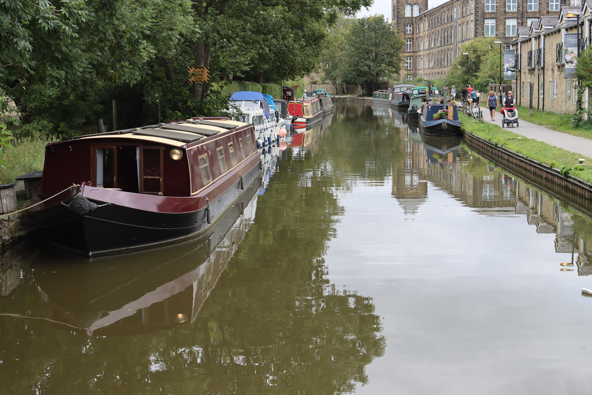 Canal Boats on Leeds Liverpool Canal