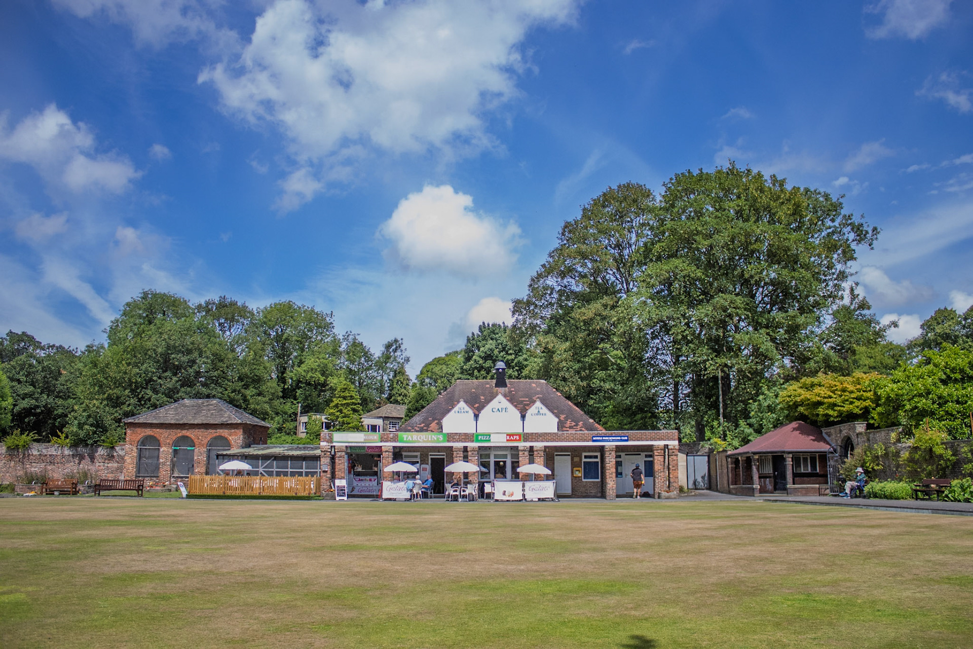 Tarquin's Cafe