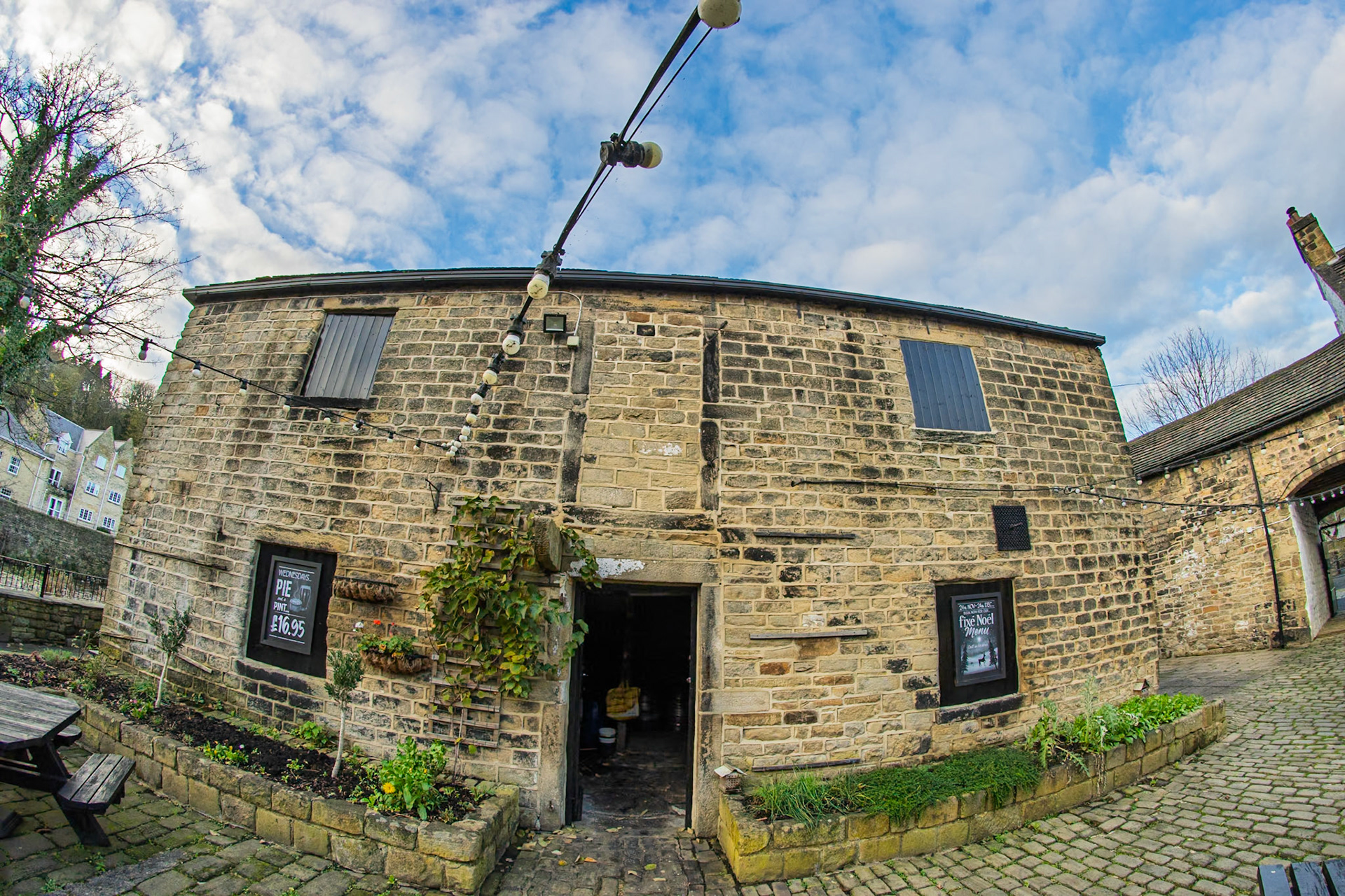 Old White Horse Bingley