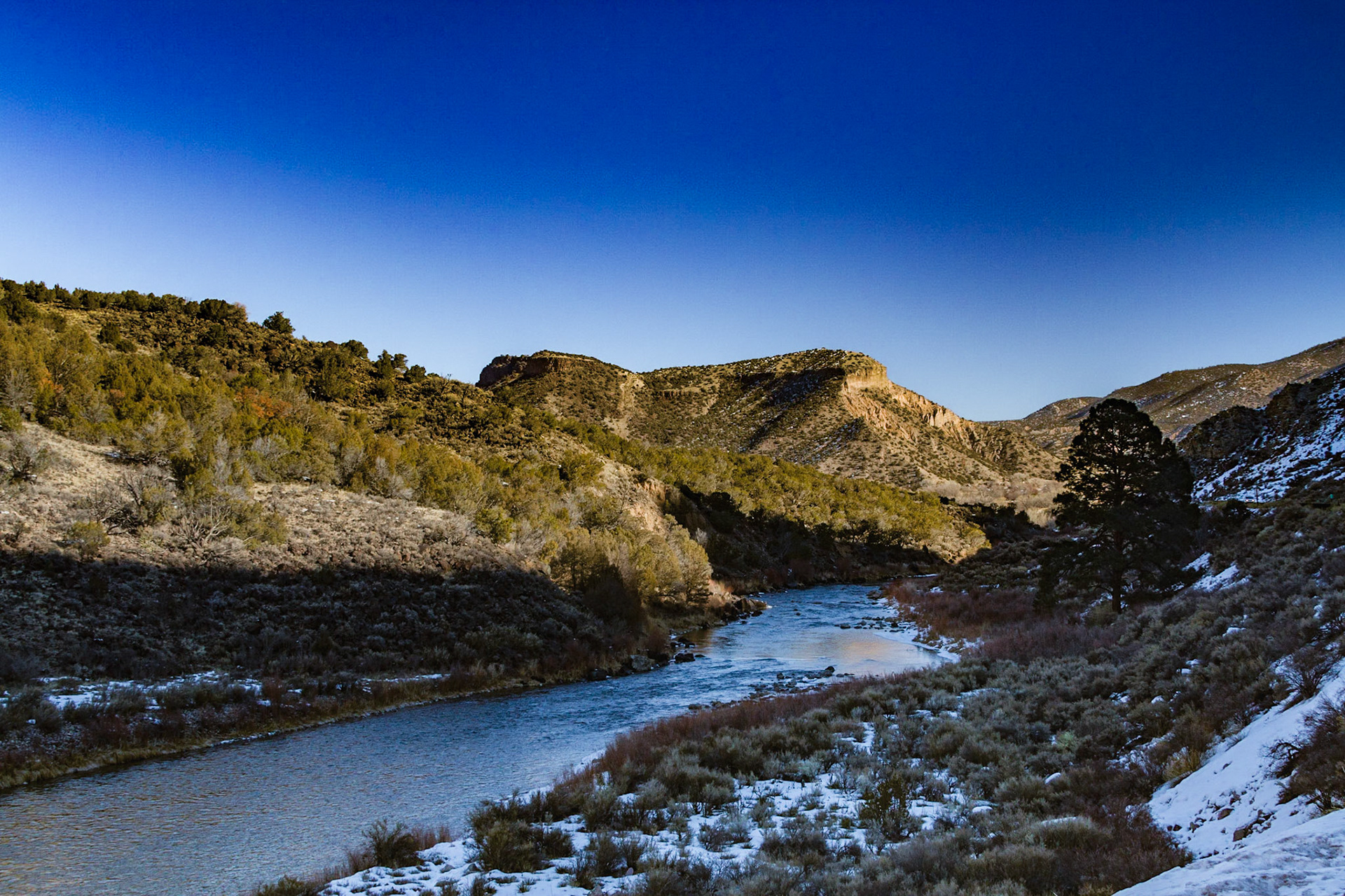 For our second day, we drove north to Taos, through a canyon along the Rio Grande River.