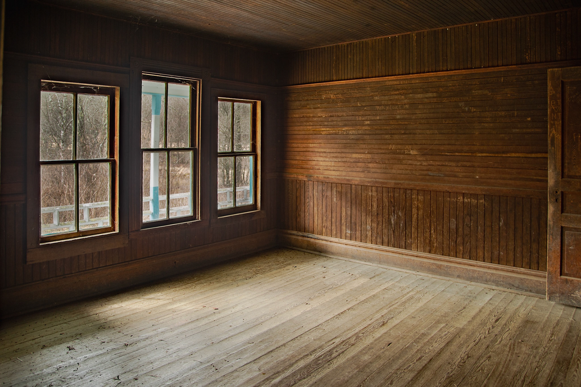 Several years ago, I shot this room, with several exposures for the room and windows. Editing was a pain, stacking layers to balance them into one well exposed image using Photoshop.  This time, I captured three images with the HDR function in my Canon Mark II and merged those in Lightroom.  It was a snap.