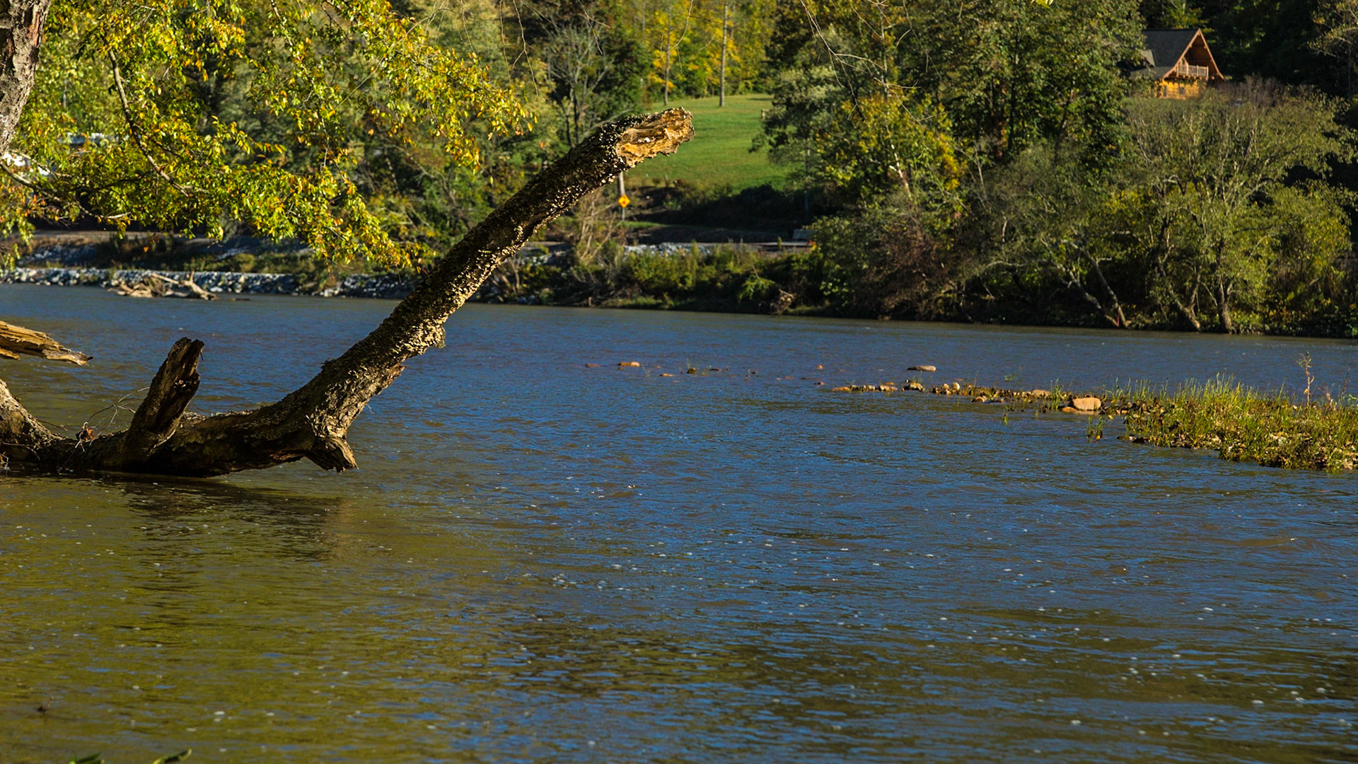 Driving to Charlotte for NAPFA Fall Conference - Stopped by the river