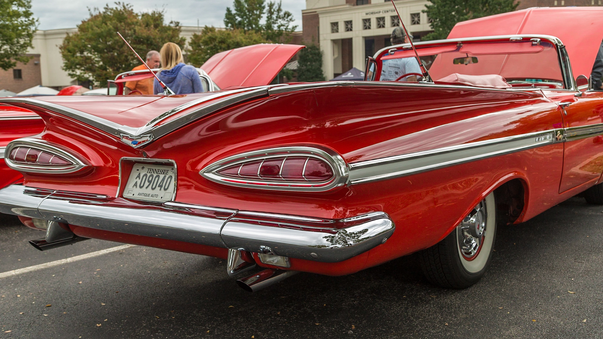 October 6, 2017 Christie was out of town for her forty-fifth high school class reunion.  I went on a drive for photography, just as fall color started to show.  It was a good day for this kind of trip, with good landscapes and a few vintage cars at First Baptist Church in Farragut, followed by the Cherohala Skyway and Fontana Dam.