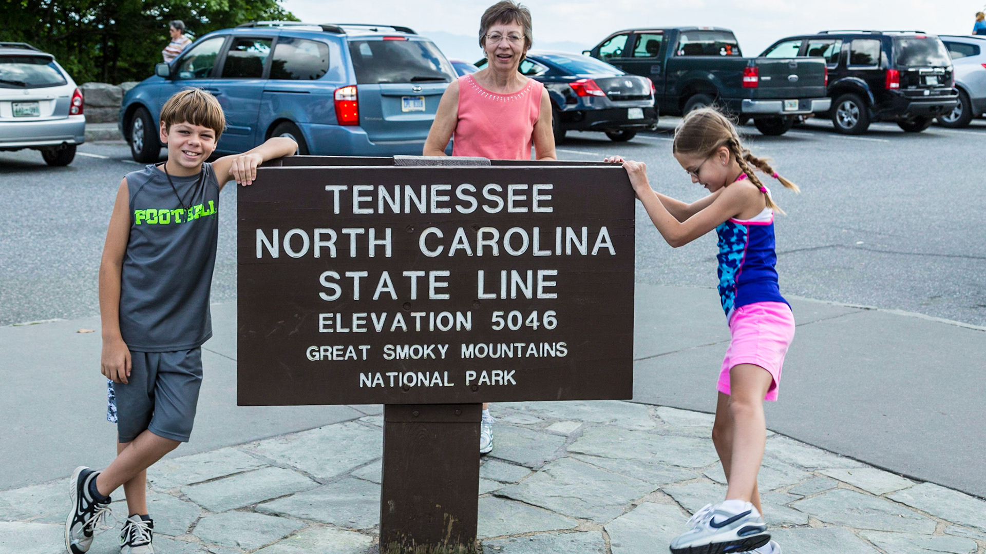 Christie and I picked up Trever and Grace for a weekend with us, on the moring of July 11. From there we took I-26 and I-40 to Waynesville, NC, where we ate.  Then it was Maggie Valley, Blue Ridge Parkway and Great Smokey Mountain National Park .  In the park we stopped at overlooks, Clingmans Dome and The Sinks.  Dinner was in Townsend.