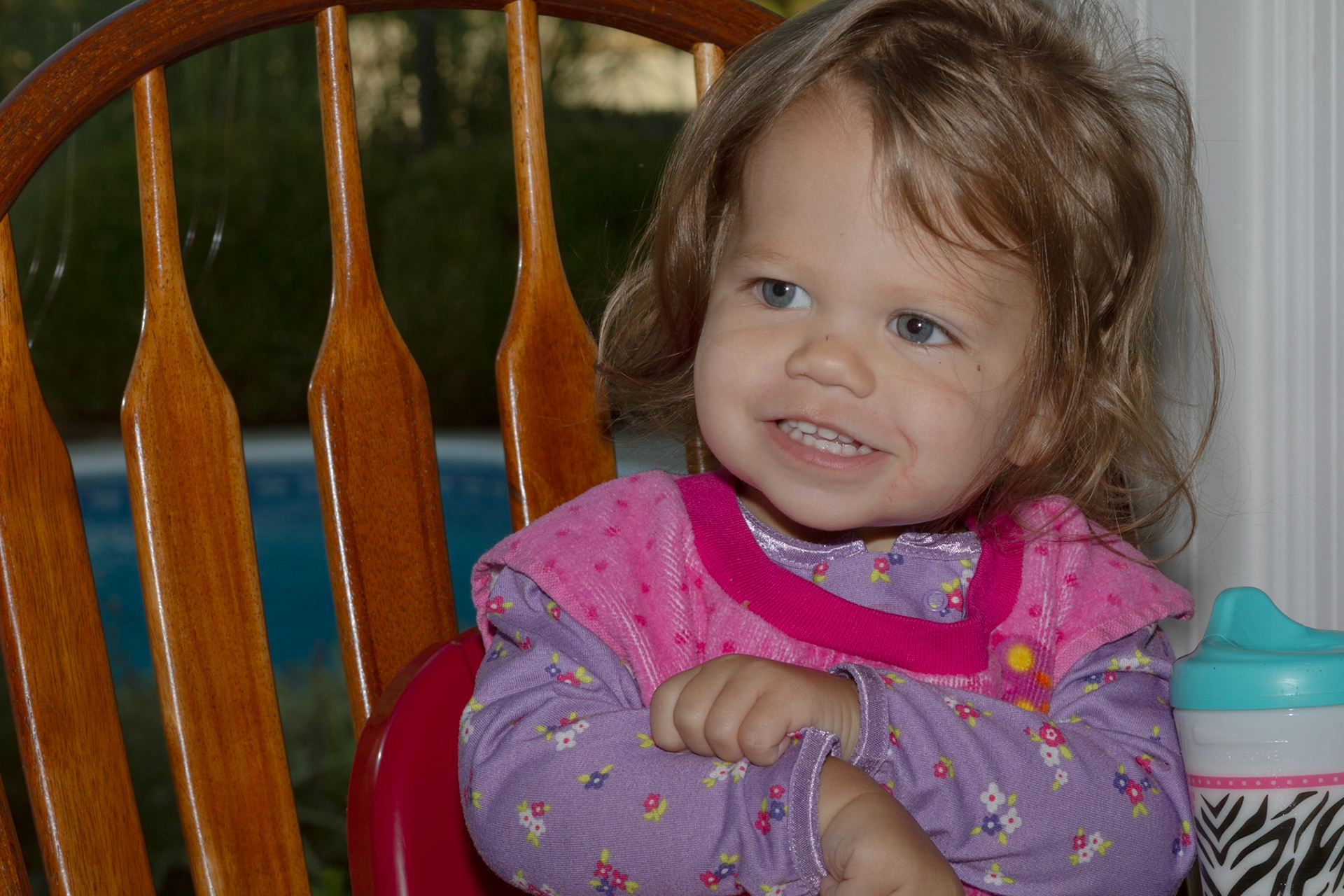 Josephine, Grace and Trever visited for a couple of days.  Oh, their mother came too. Dad was traveling for business.  At breakfast, Josephine was being cute.