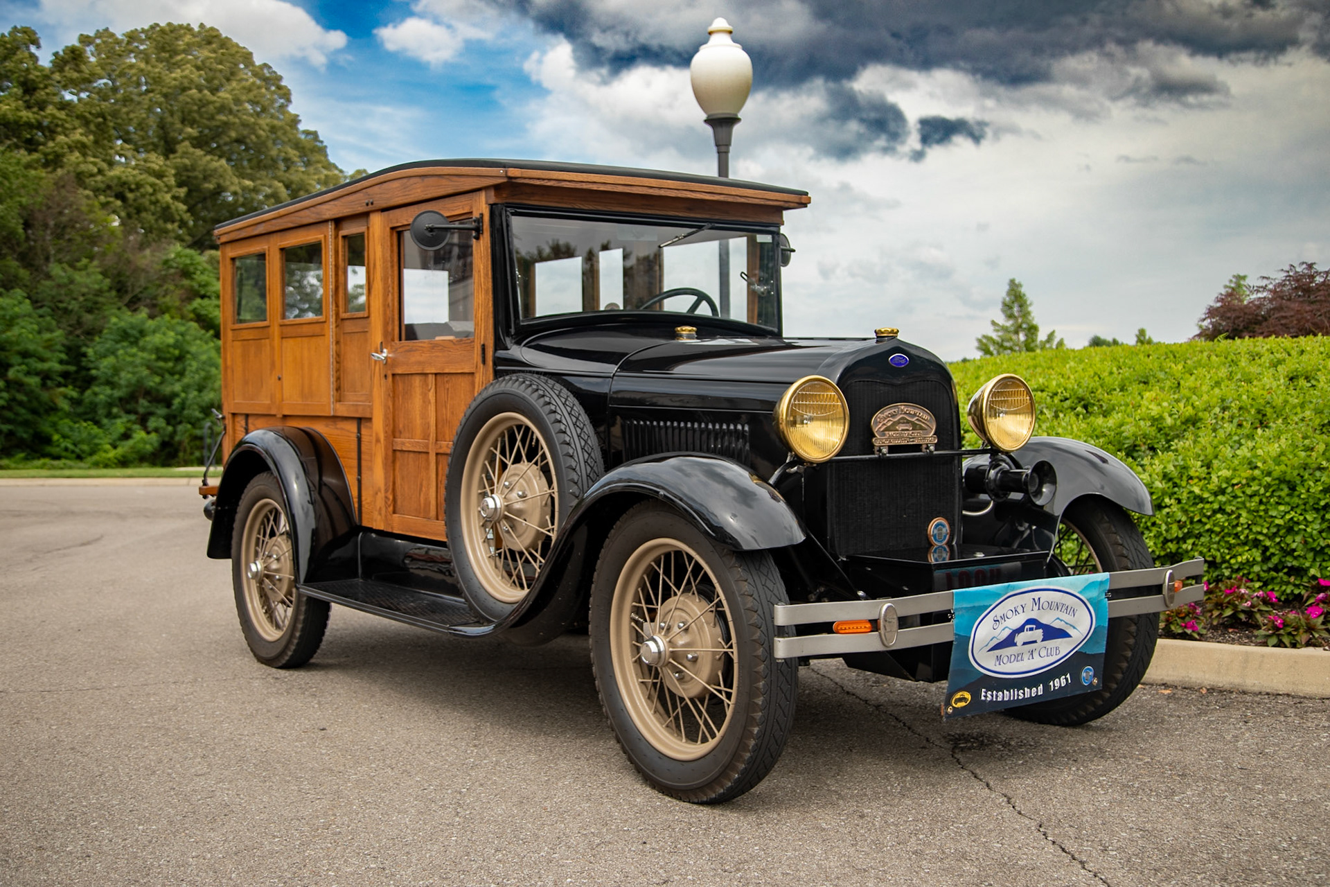 Classic Car Show &amp; Father’s Day Celebration at The Villages of Farragut, June 18, 2026