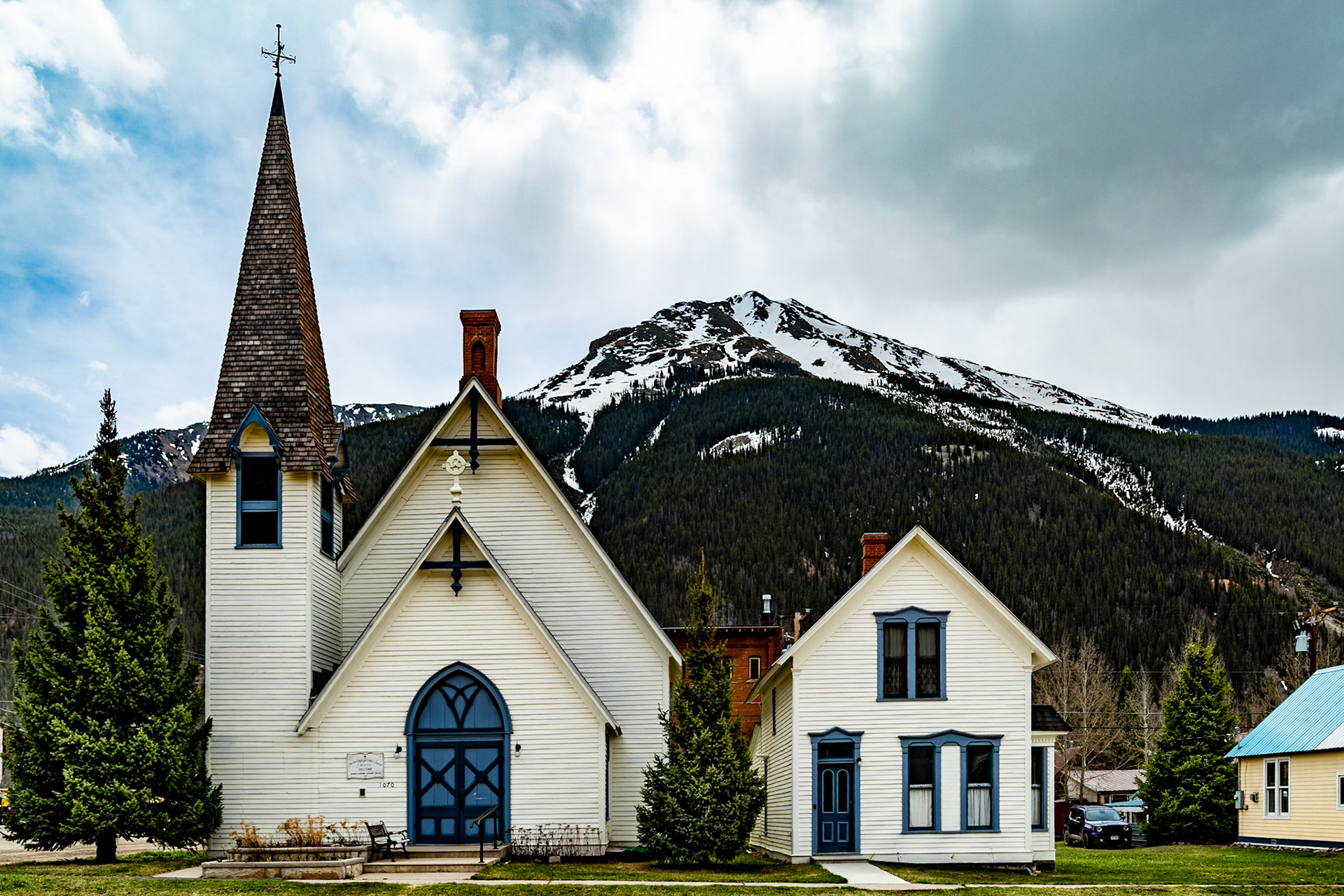 In the 1970s I was fascinated with Ansel Adams' work.  His image of this church is burned into my memory.  When we turned the corner, I felt Ansel's black and white  of it touch my soul.  I think I also have a version on slide film.