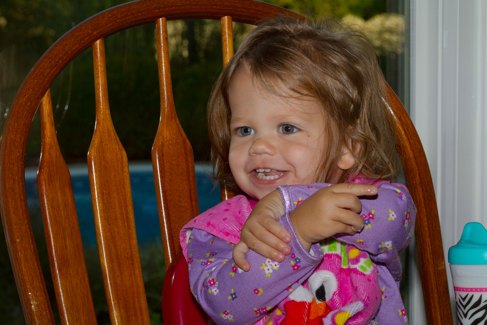 Josephine, Grace and Trever visited for a couple of days.  Oh, their mother came too. Dad was traveling for business.  At breakfast, Josephine was being cute.