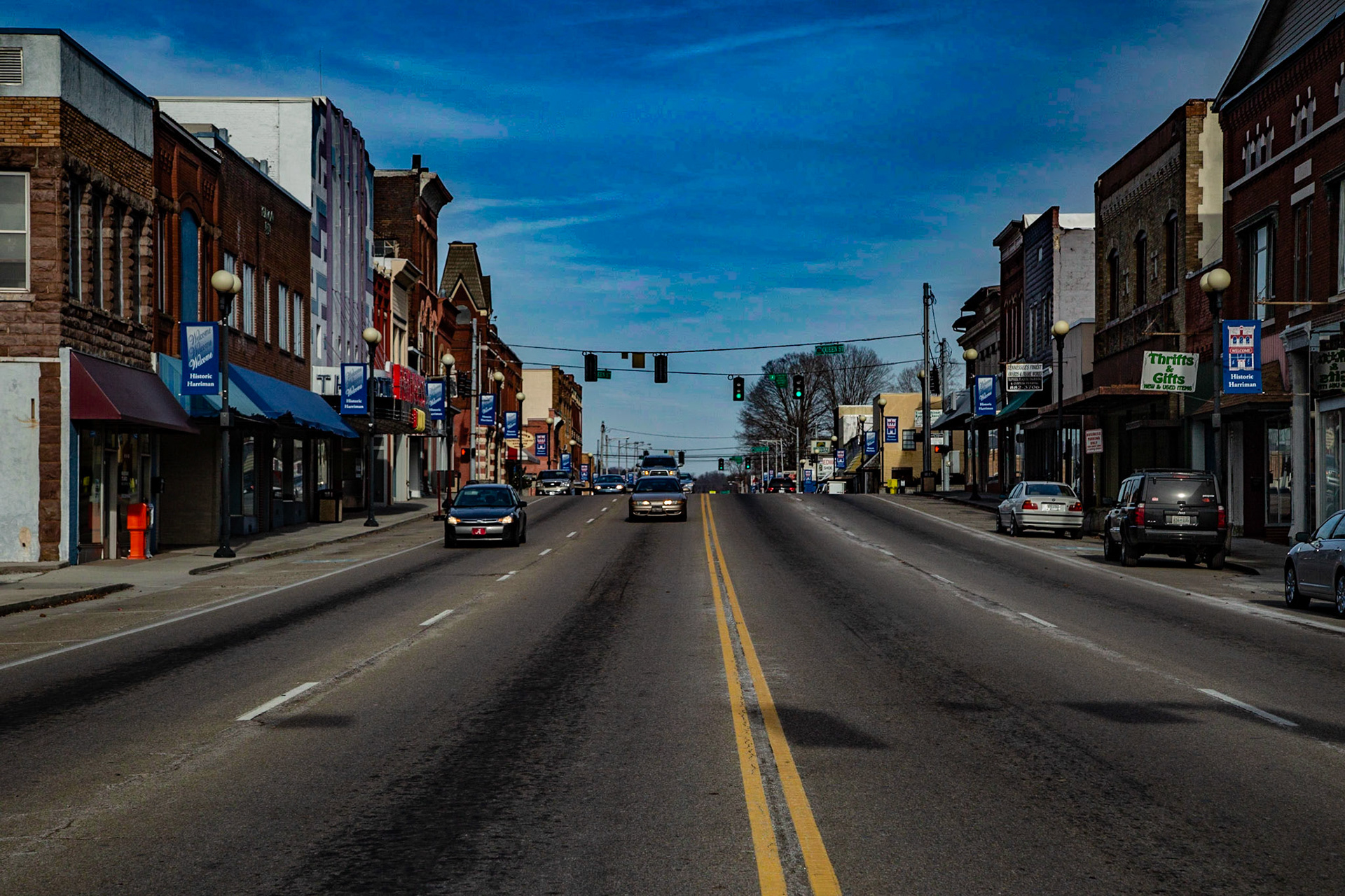 On Sunday, I finally made a trip to walk the main street of Harriman. Several years ago, I noticed the classic buildings. It seems this street could be used for a movie that needs such background material.