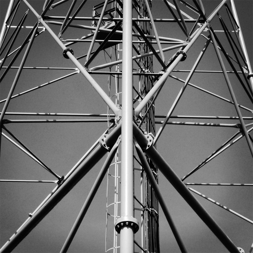 Imbrications électriques.