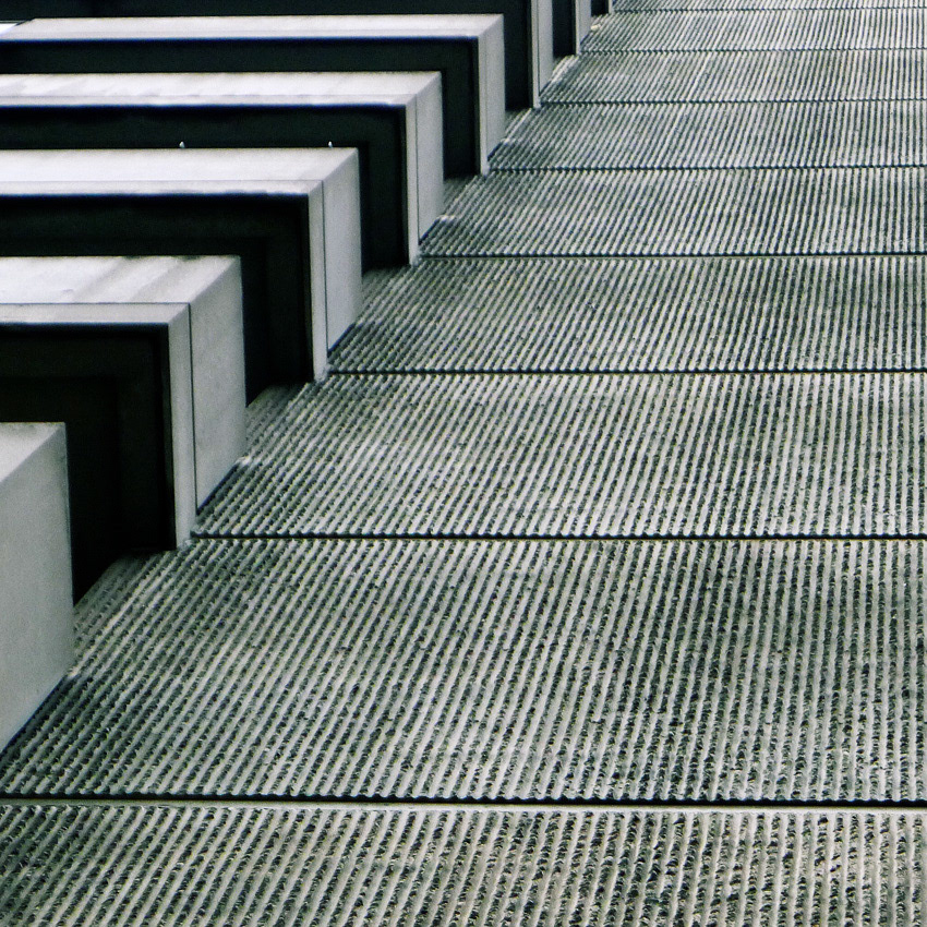 Verticalité.