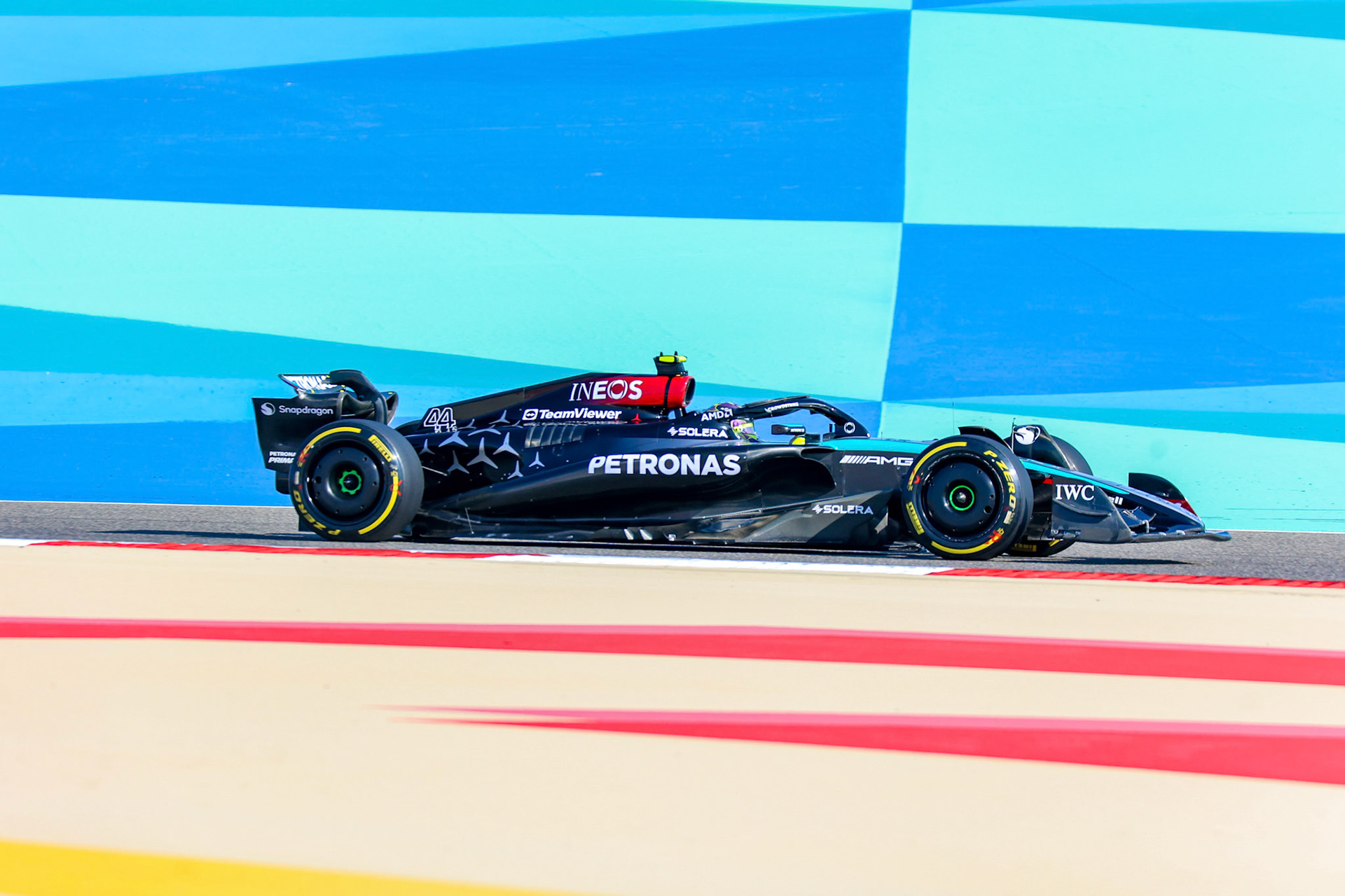 Lewis Hamilton #44, Mercedes-AMG Petronas F1 Team; Formel 1 GP Bahrain. Donnerstag 29.02.2024
