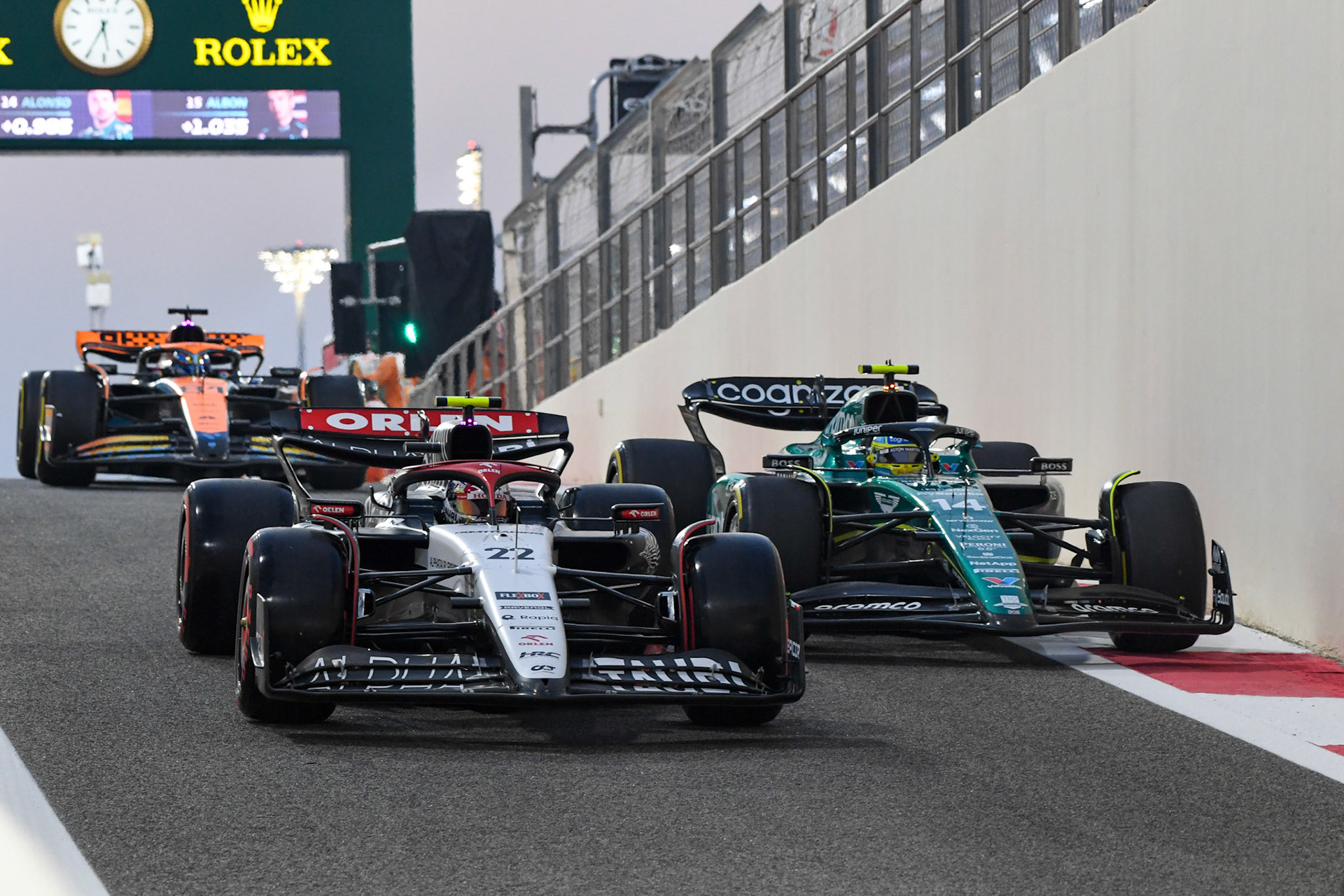 Yuki Tsunoda (JPN) Scuderia Alpha Tauri;Formel 1 GP Abu Dhabi. Freitag 24.11.2023