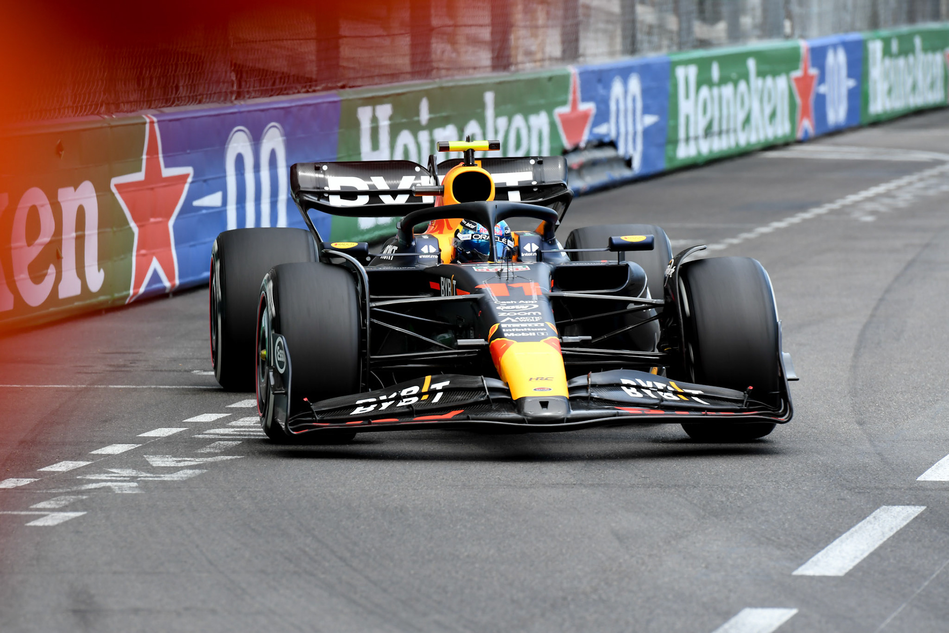 Sergio Perez (MEX) Red Bull Racing; Formel 1 GP Monaco. Sonntag 28.05.2023