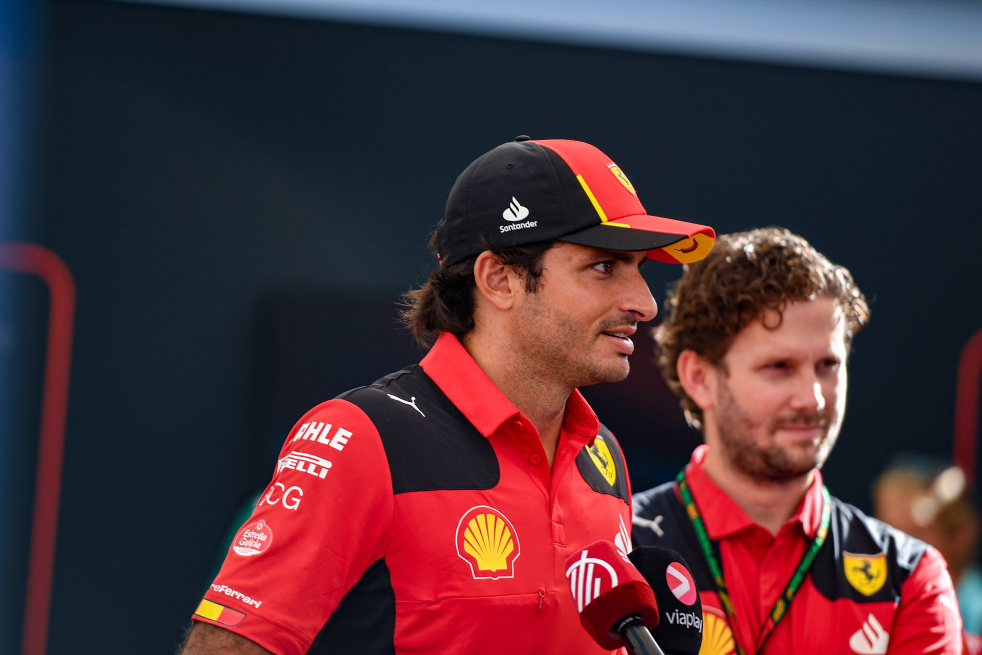 Carlos Sainz (ESP) Scuderia Ferrari; Formel 1 GP Abu Dhabi. Donnerstag 23.11.2023