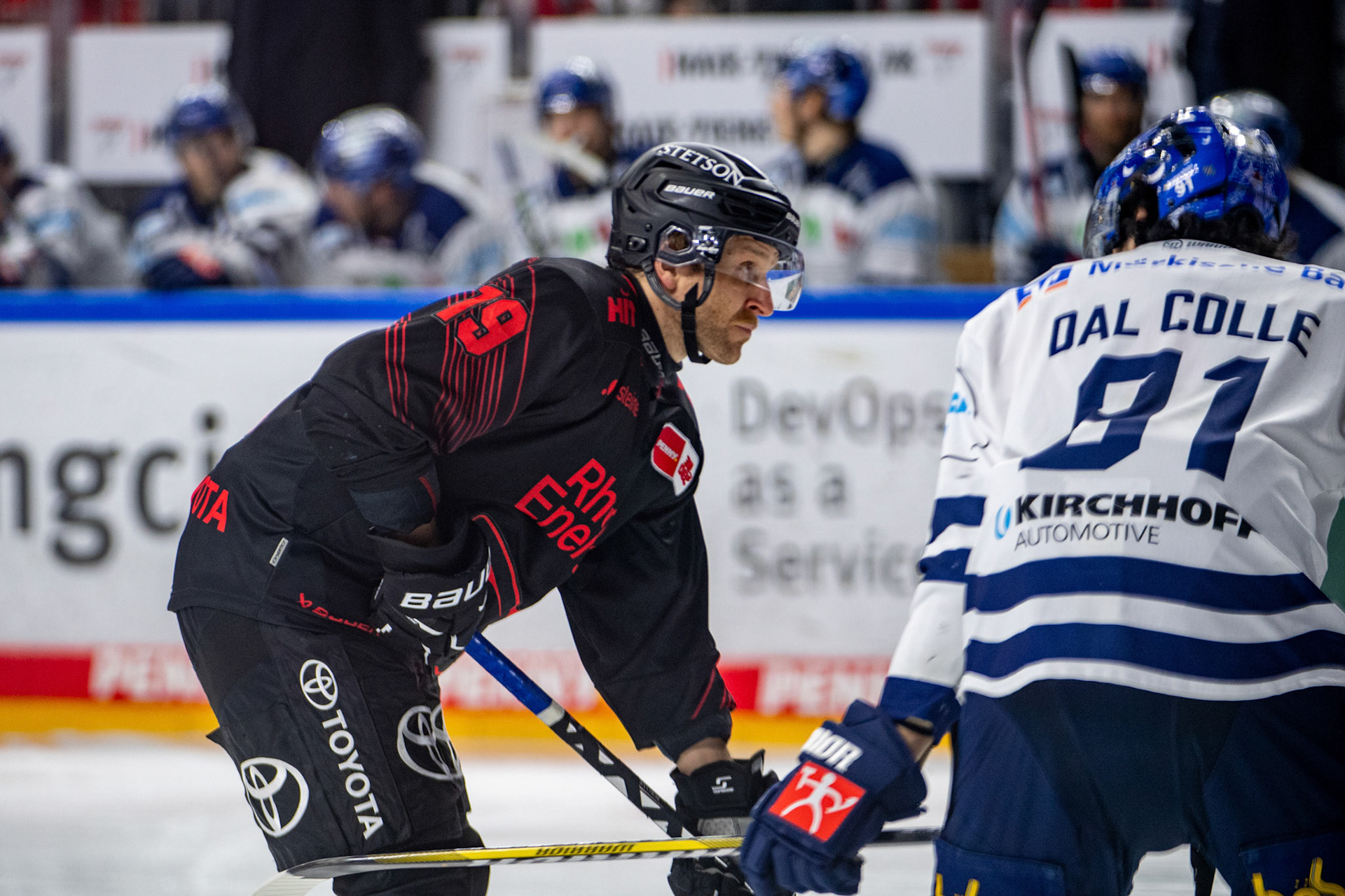 Frederik Storm, Michael dal Colle; DEL Kölner Haie - Iserlohn Roosters, 13.02.2024