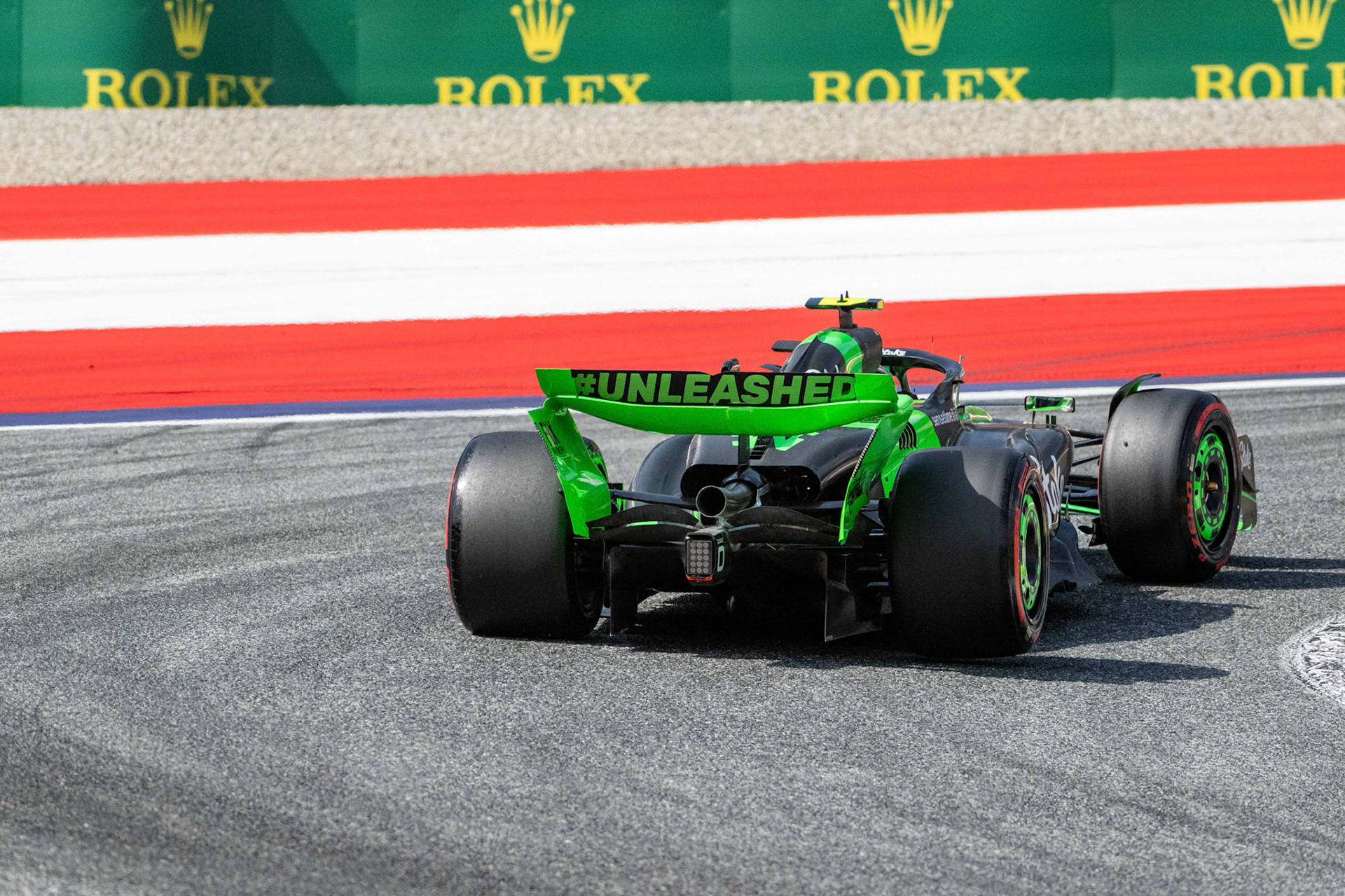 Guanyu Zhou #24, Stake F1 Team Kick Sauber;Formel 1 GP Austria / Österreich. Samstag, 29.06.2024