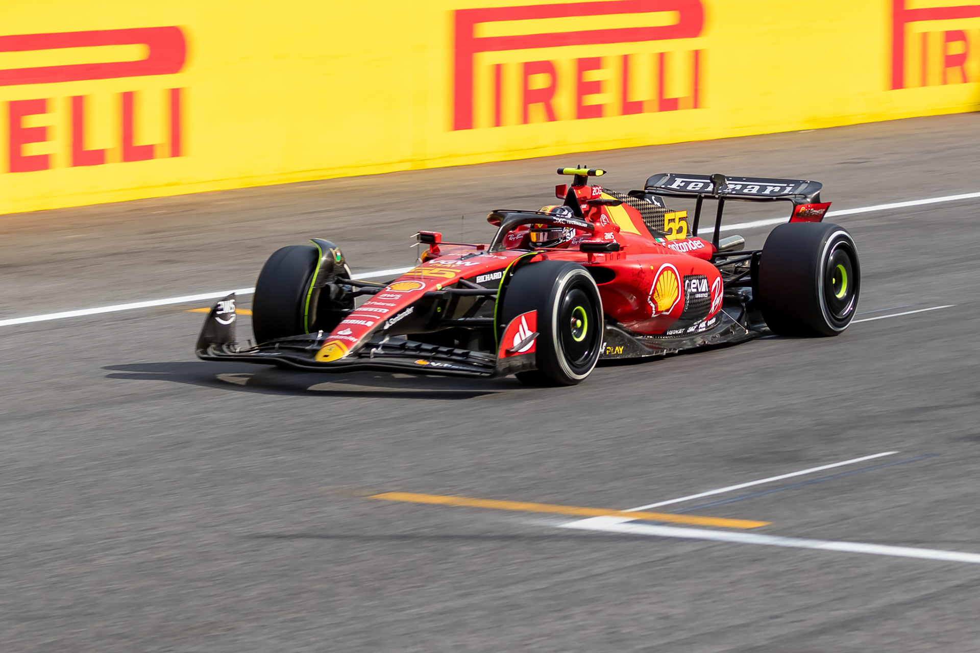 Carlos Sainz (ESP) Scuderia Ferrari; Formel 1 GP Italien / Monza. Sonntag, 03.09.2023