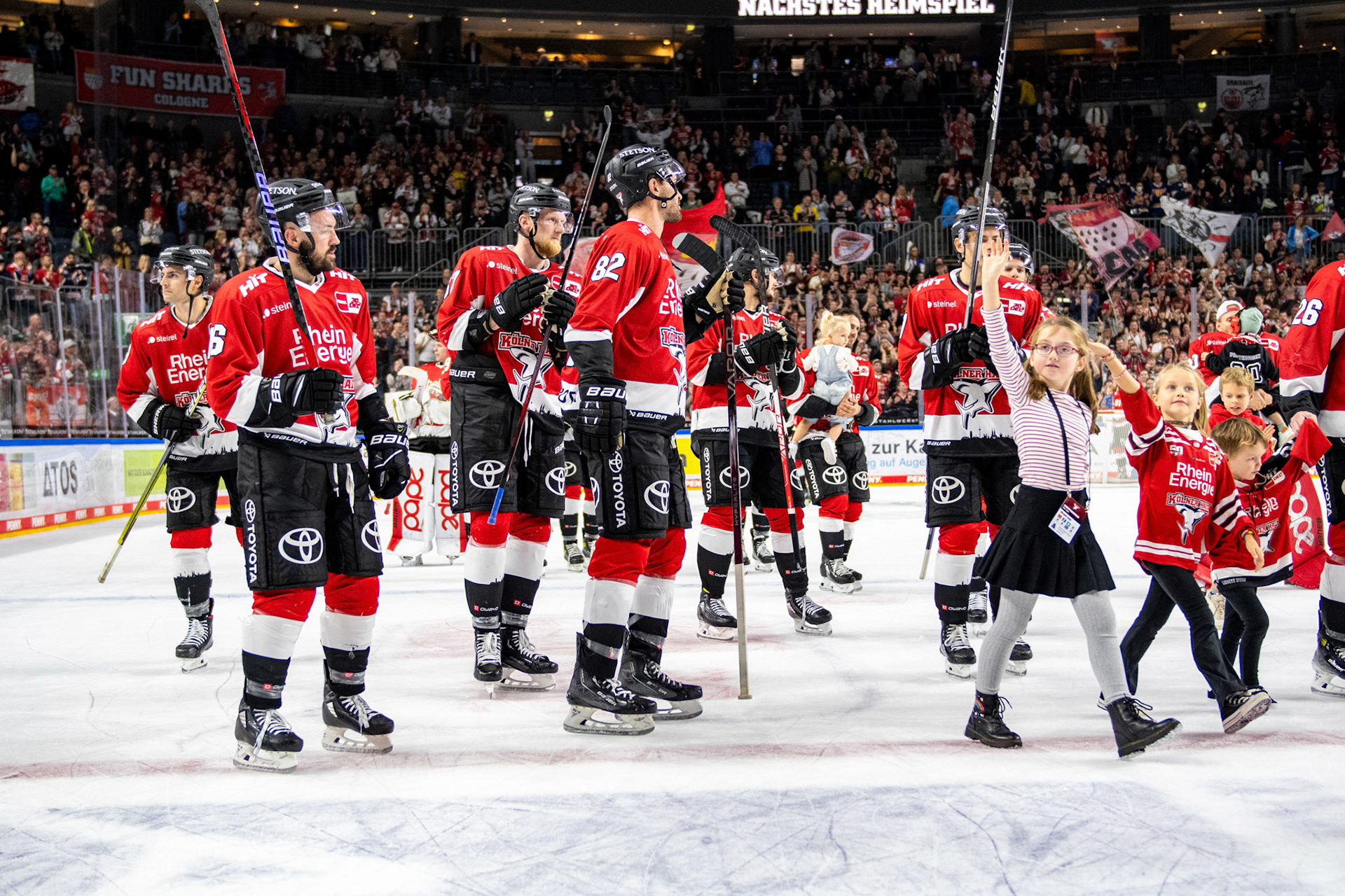 Koelner Haie Winner; DEL Kölner Haie - Augsburger Panther, 03.10.2023
