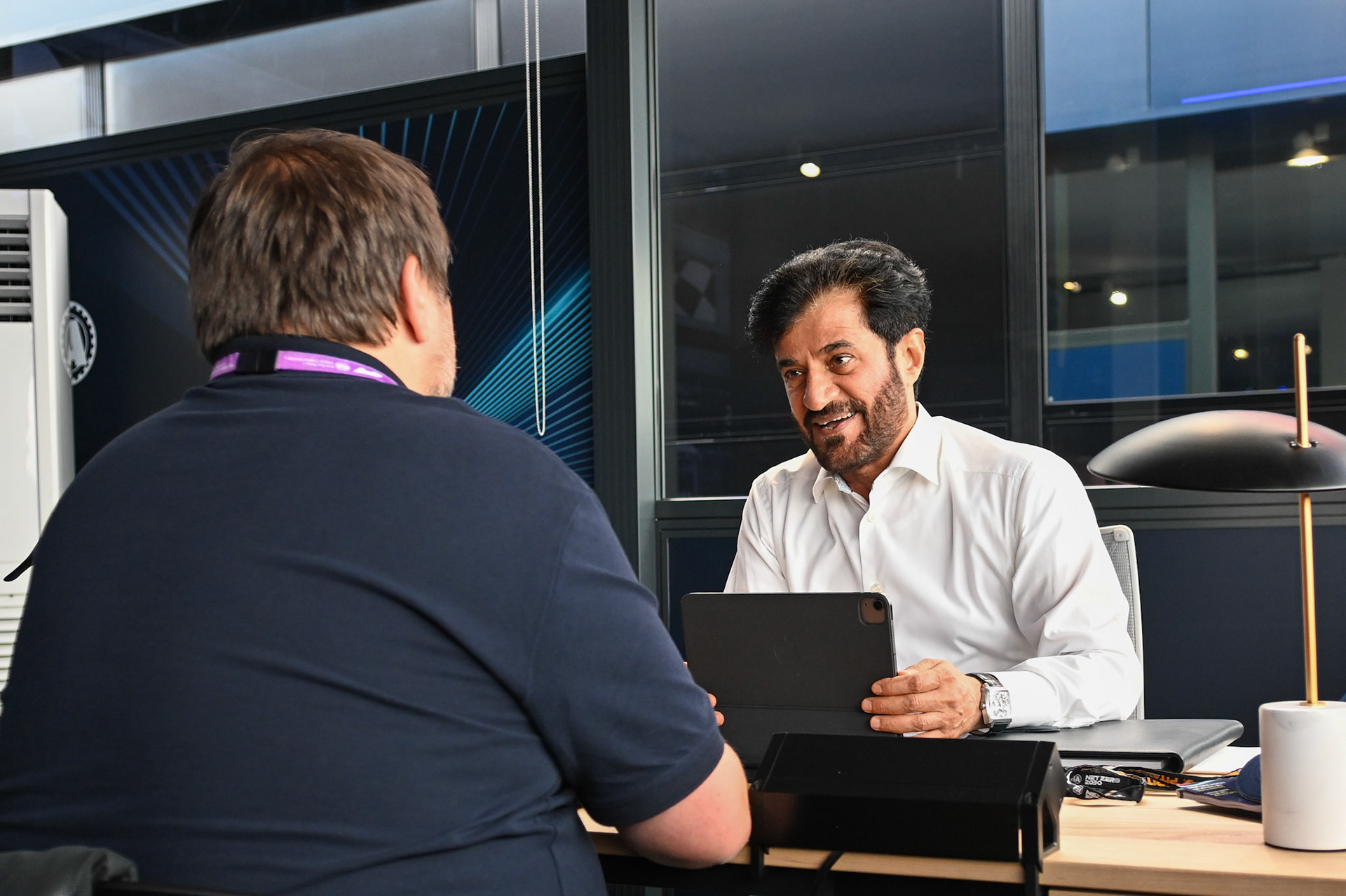 Mohammed bin Sulayem im Interview mit Christian Nimmervoll; Formel 1 GP Spa Francorchamps/ Belgien. Samstag, 29.07.2023