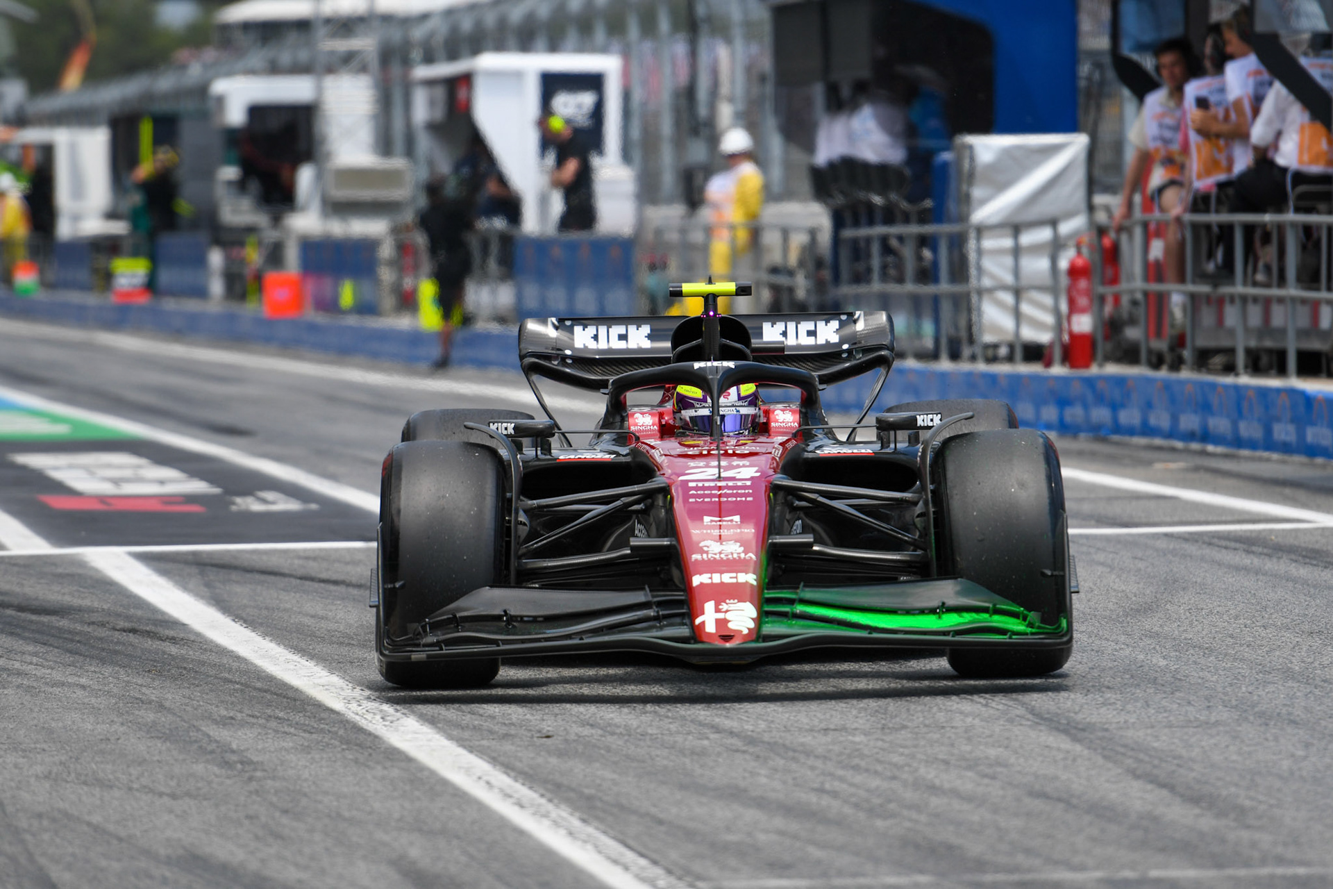 Guanyu Zhou (CHN) Alfa Romeo F1 Team;Formel 1 GP Barcelona. Freitag 02.06.2023