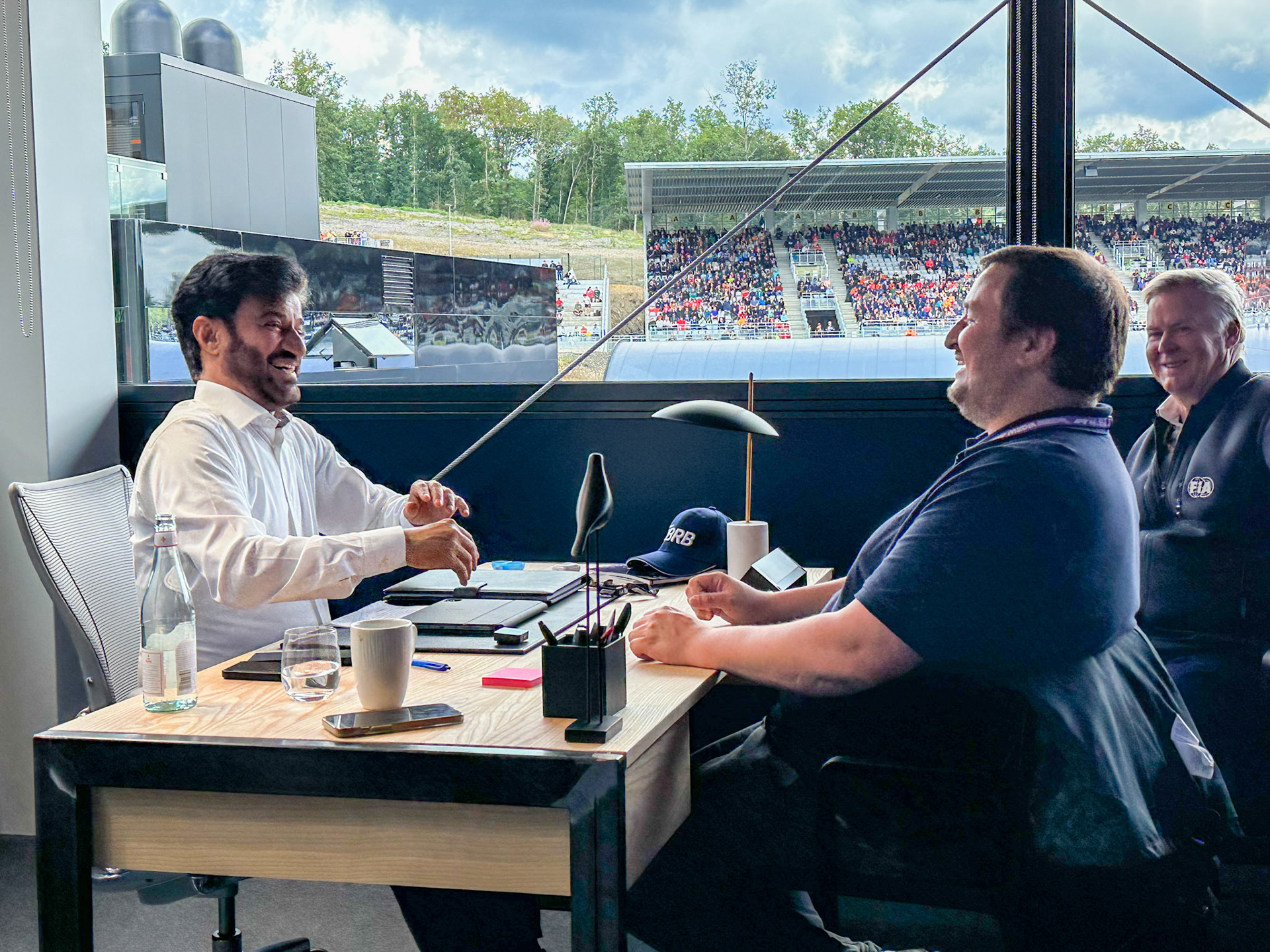 Mohammed bin Sulayem im Interview mit Christian Nimmervoll; Formel 1 GP Spa Francorchamps/ Belgien. Samstag, 29.07.2023