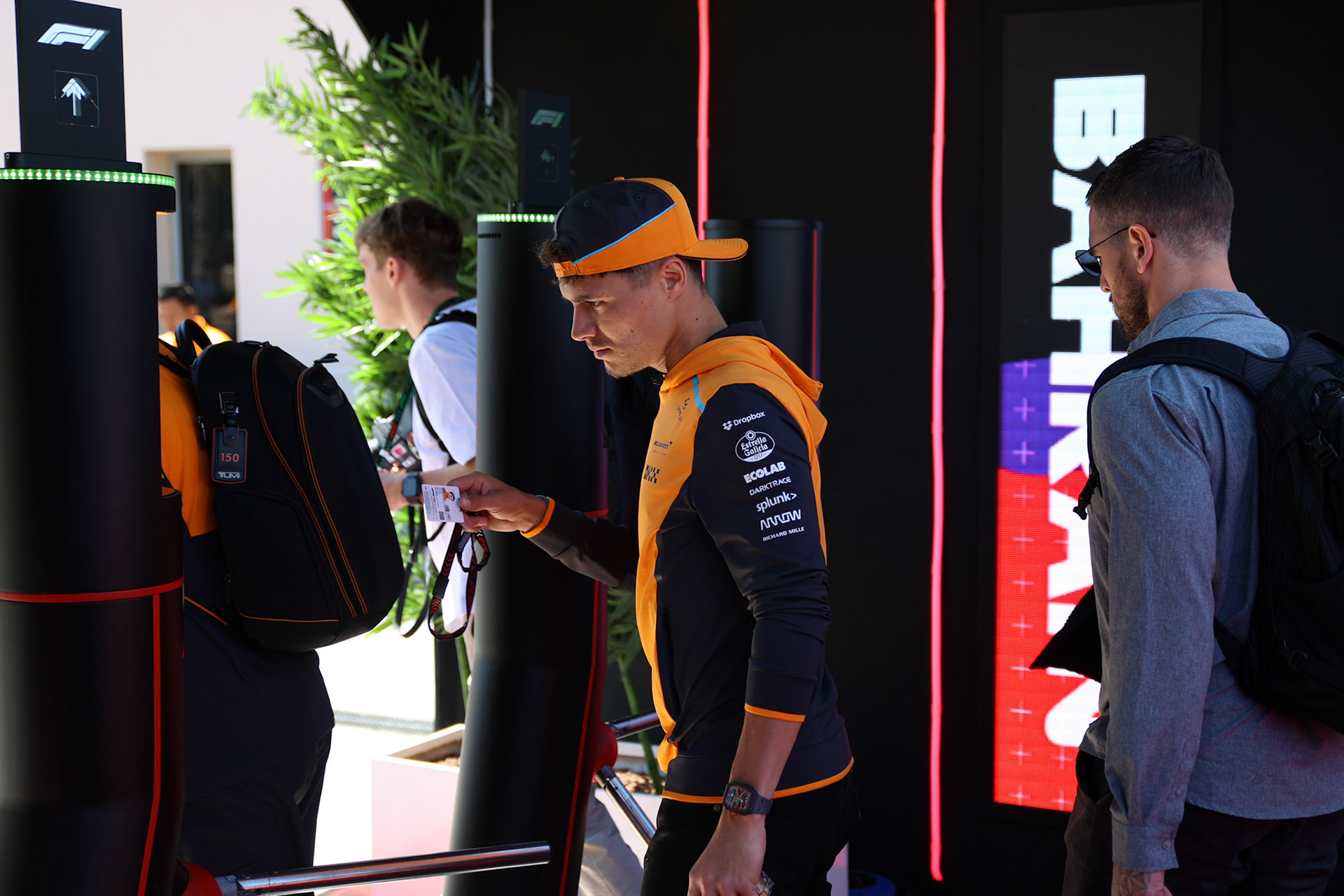 Lando Norris #4, McLaren Formula 1 Team; Formel 1 GP Bahrain. Freitag 01.03.2024